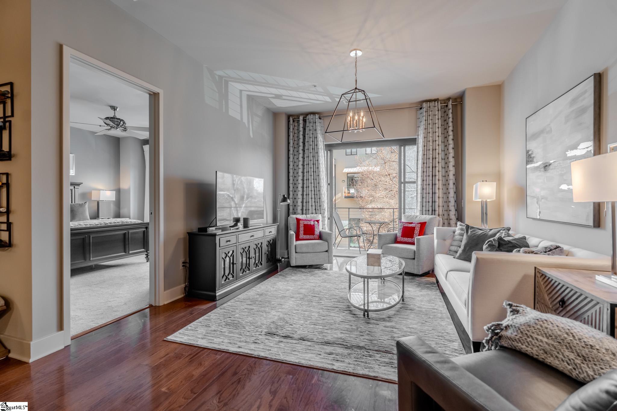 400 E Mcbee Avenue Unit 4211