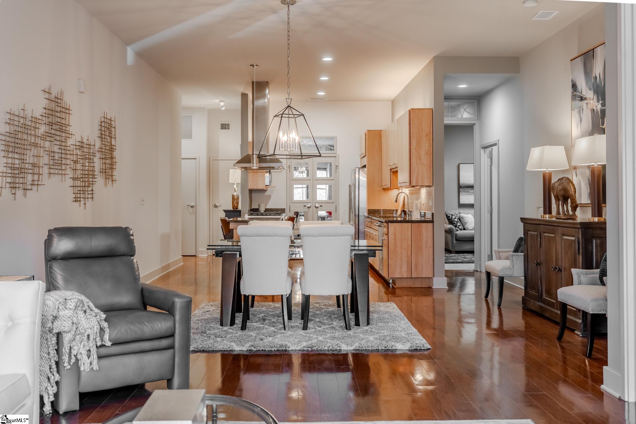 400 E Mcbee Avenue Unit 4211