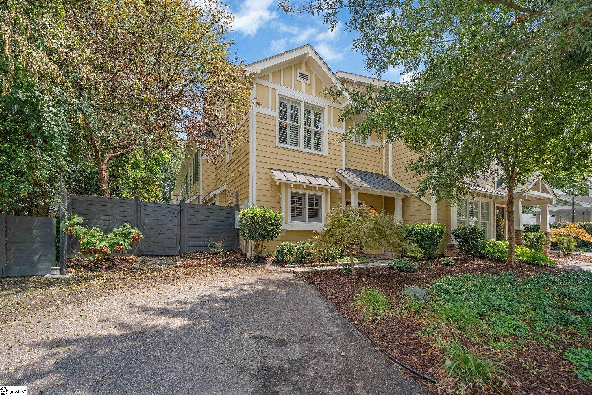 4 Cureton Street