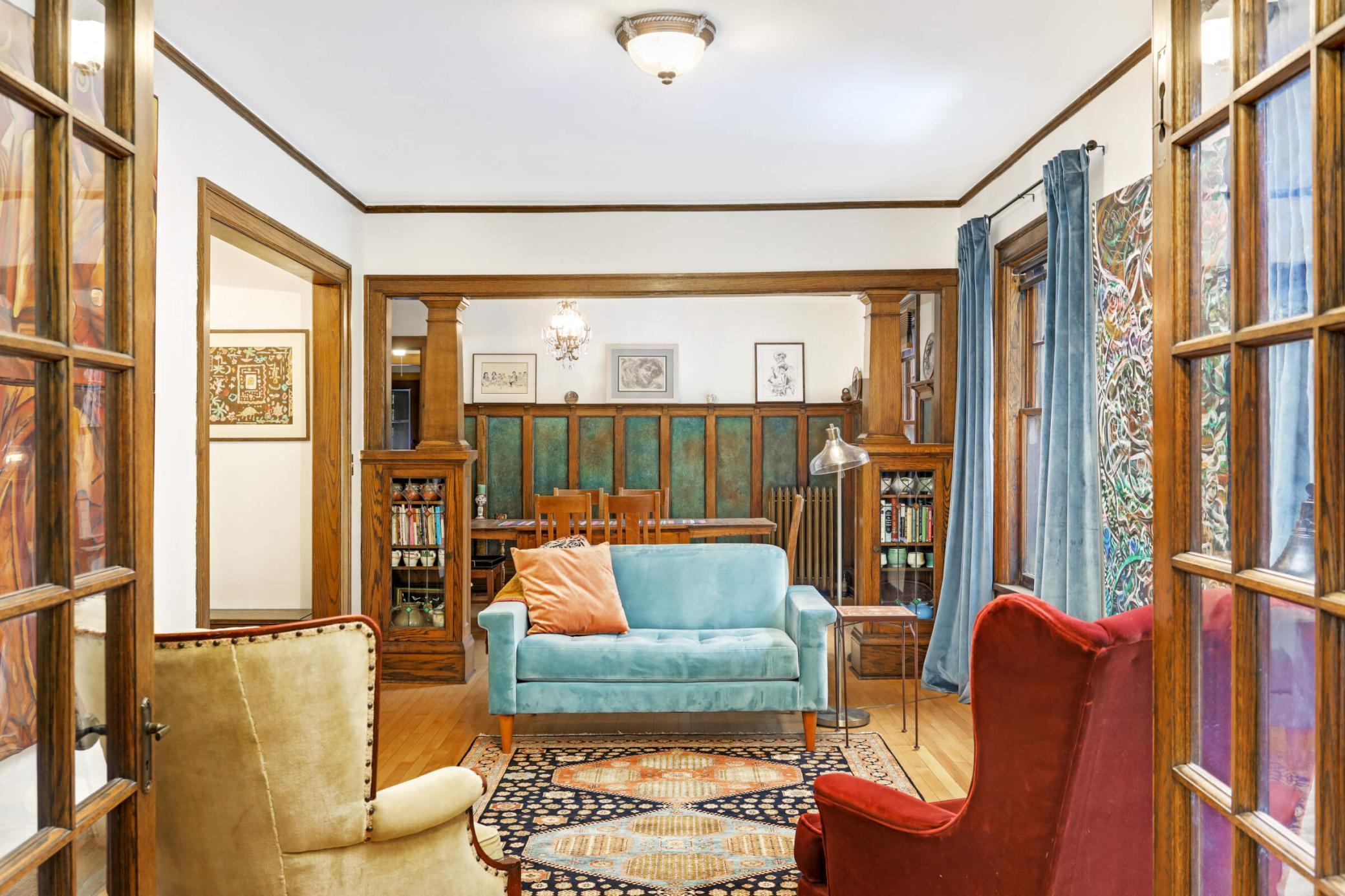 719 5th Street SE Unit: 4