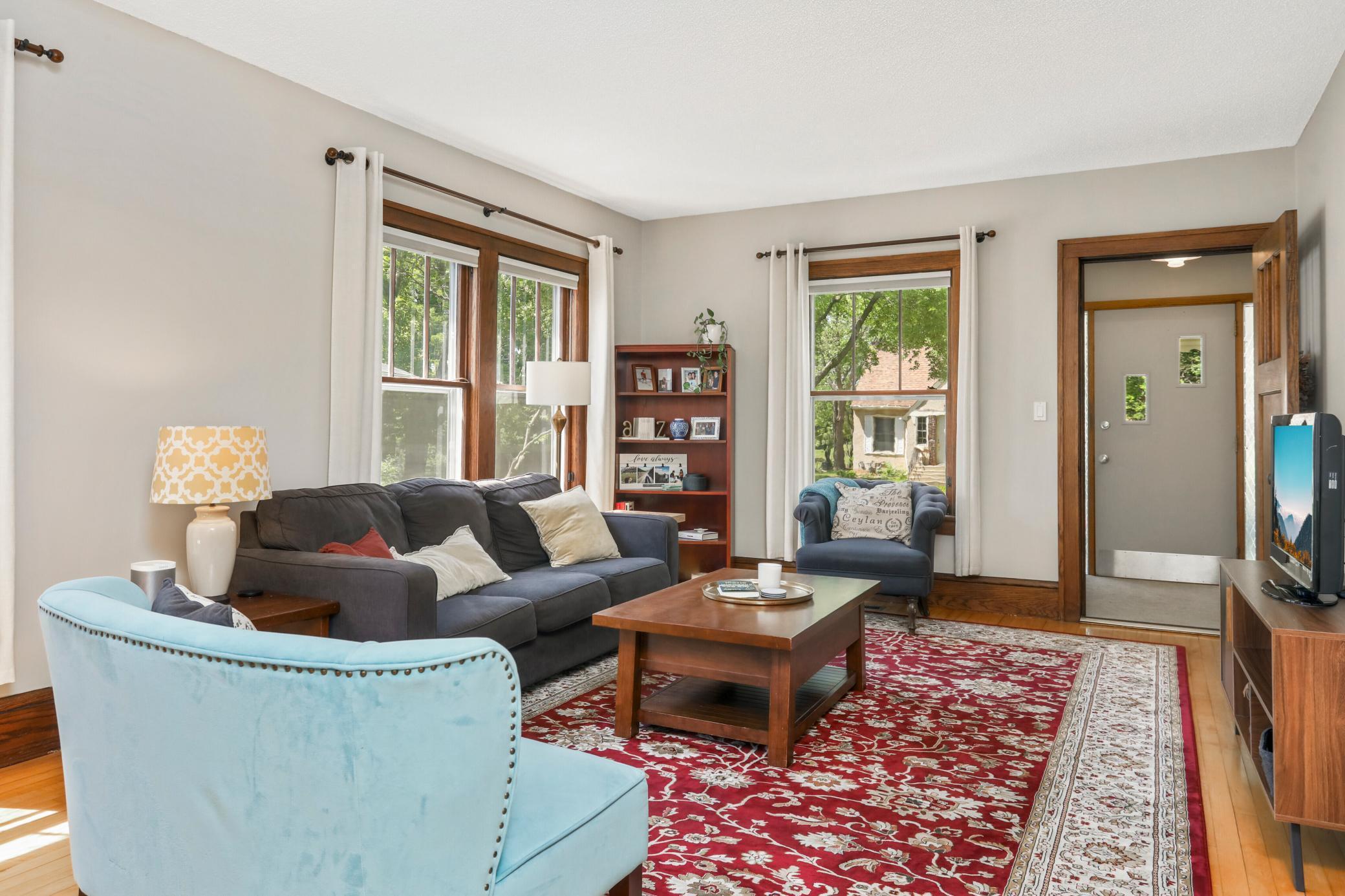 1907 Benjamin Street NE