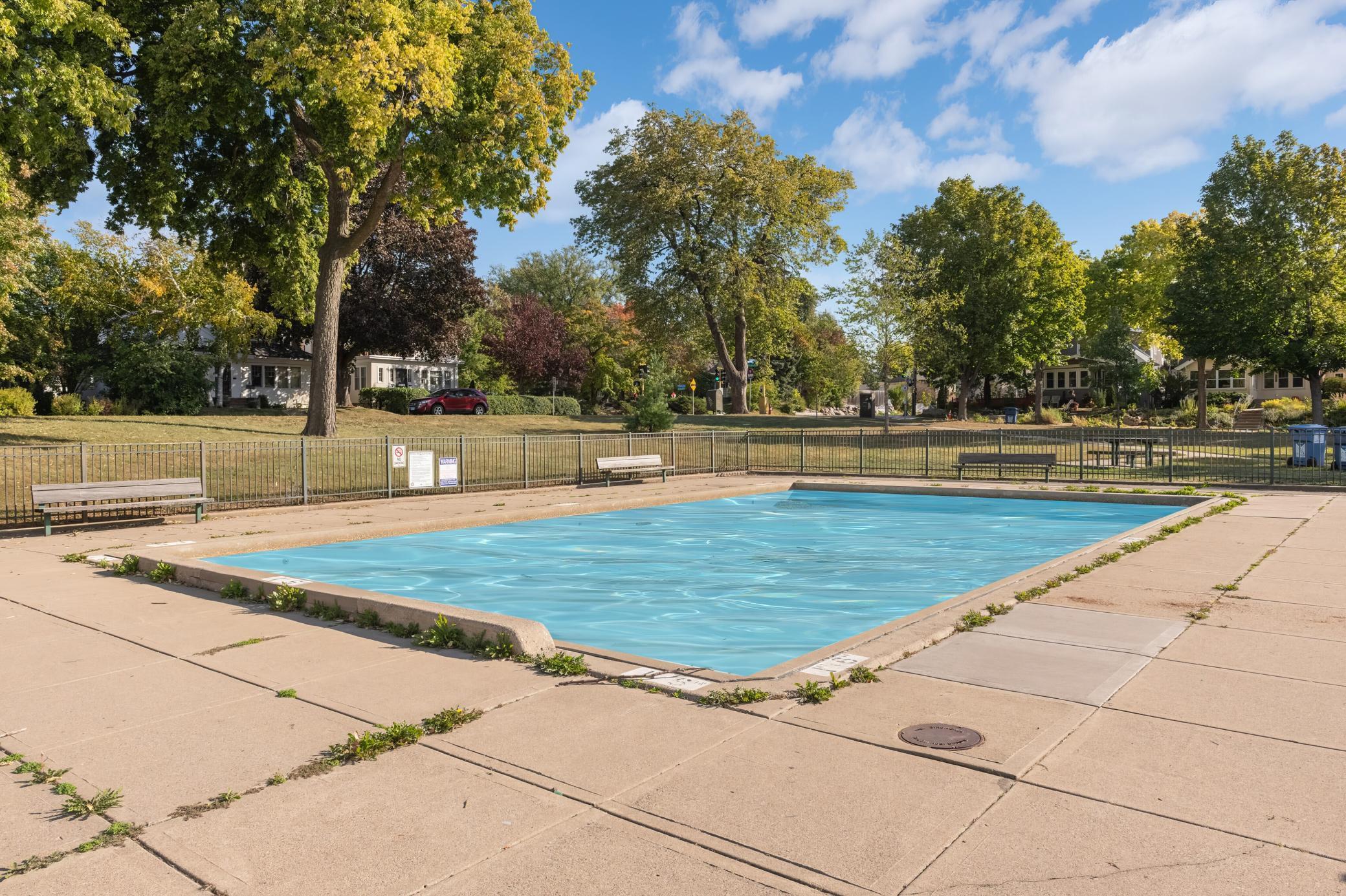 1907 Benjamin Street NE