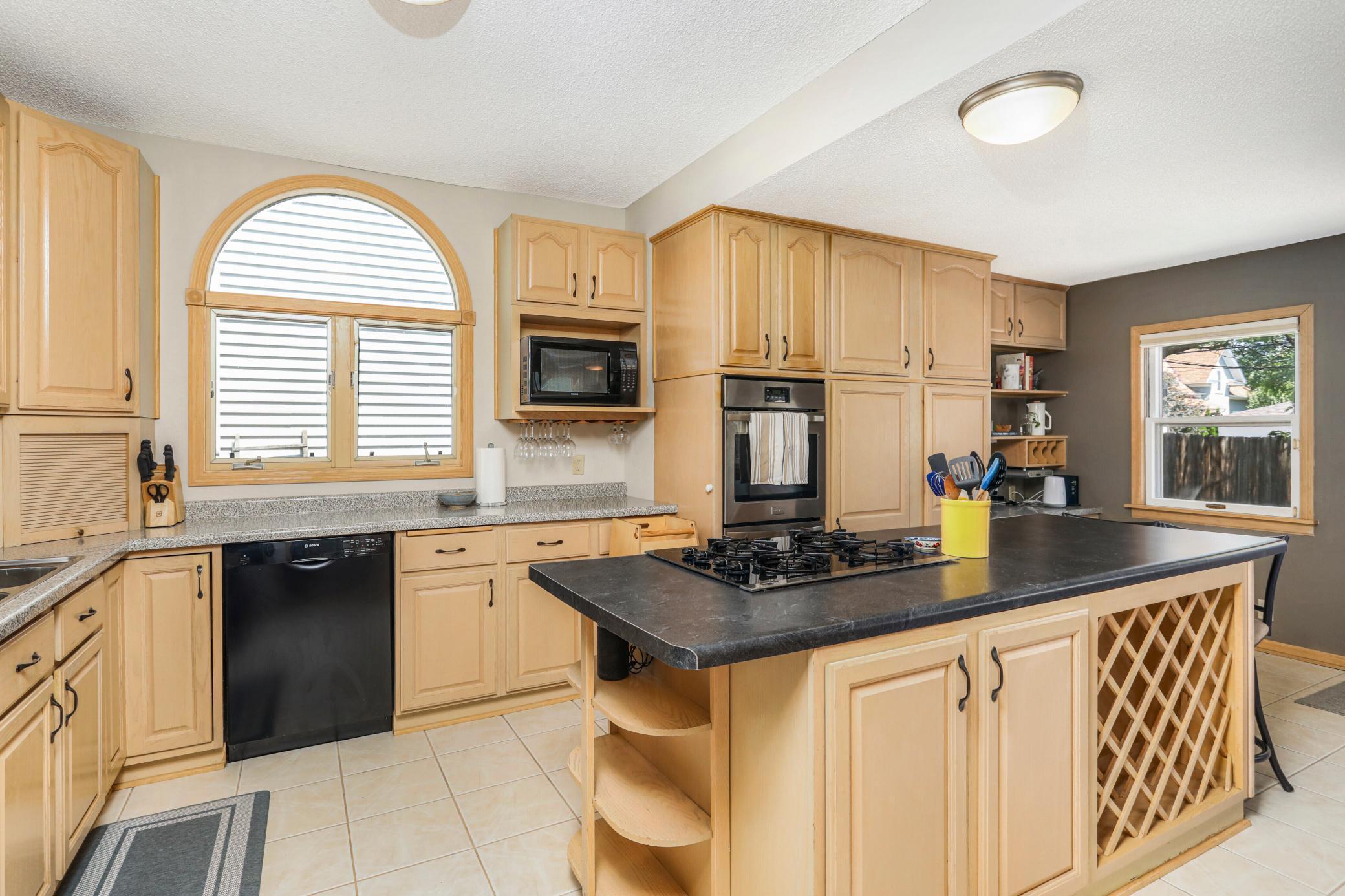 1907 Benjamin Street NE