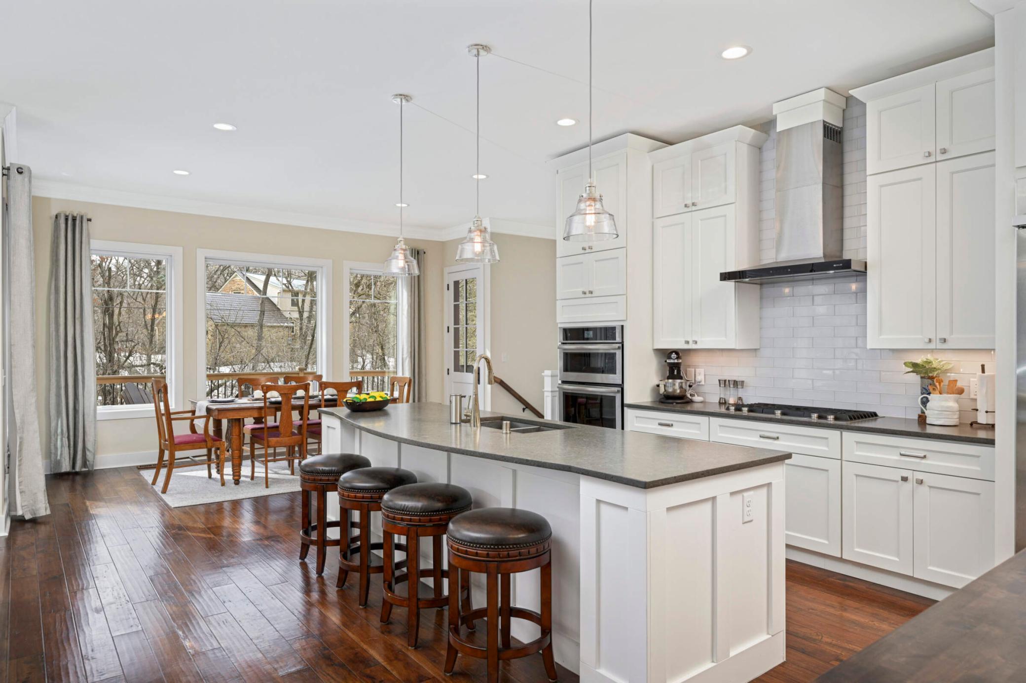 3 Saint Albans Road E