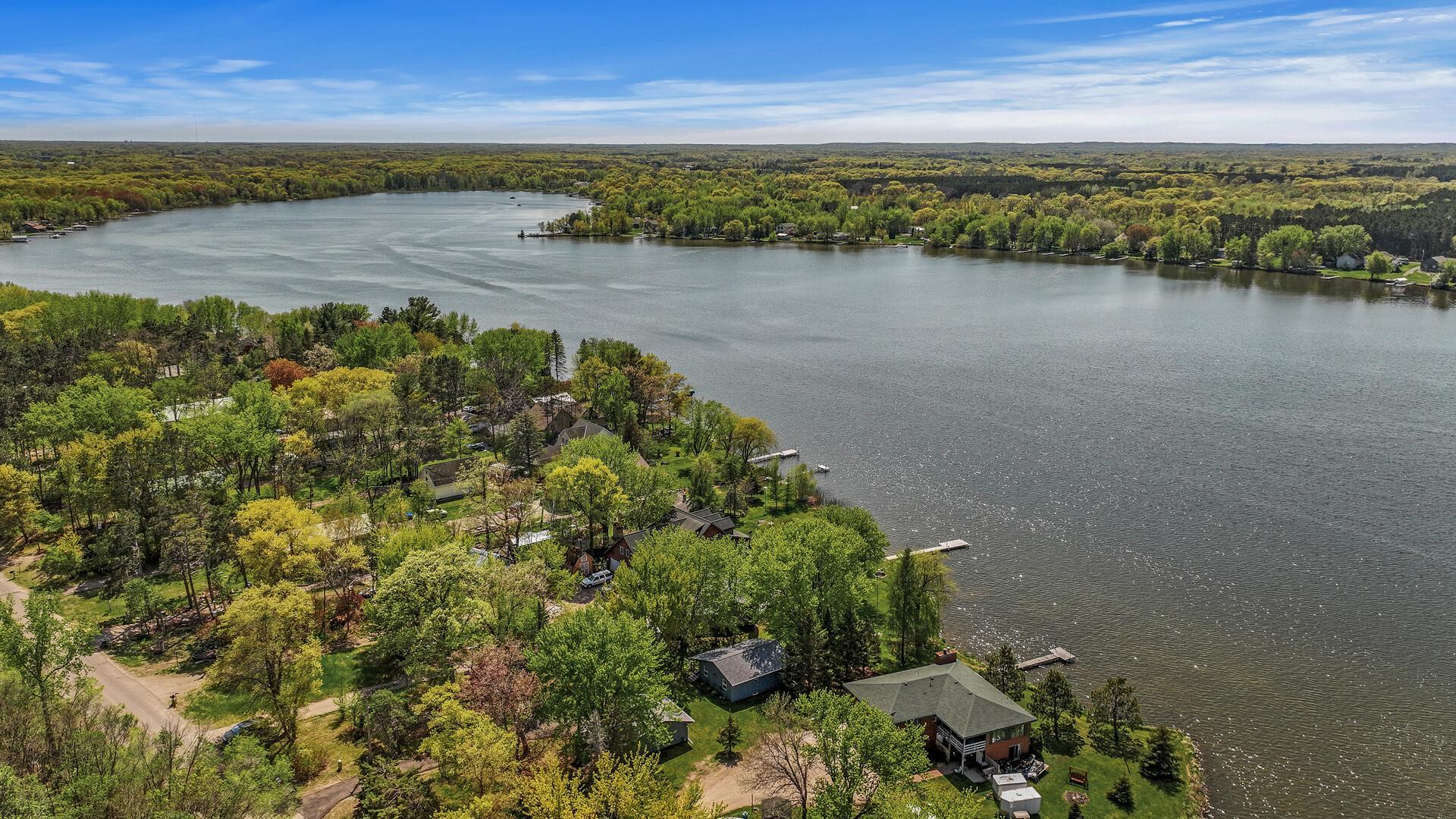 27698 Lakewood Drive NW