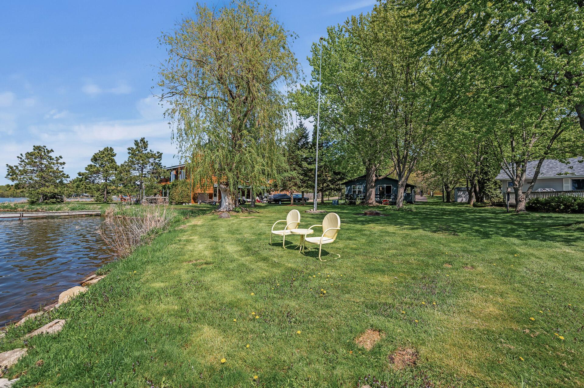 27698 Lakewood Drive NW