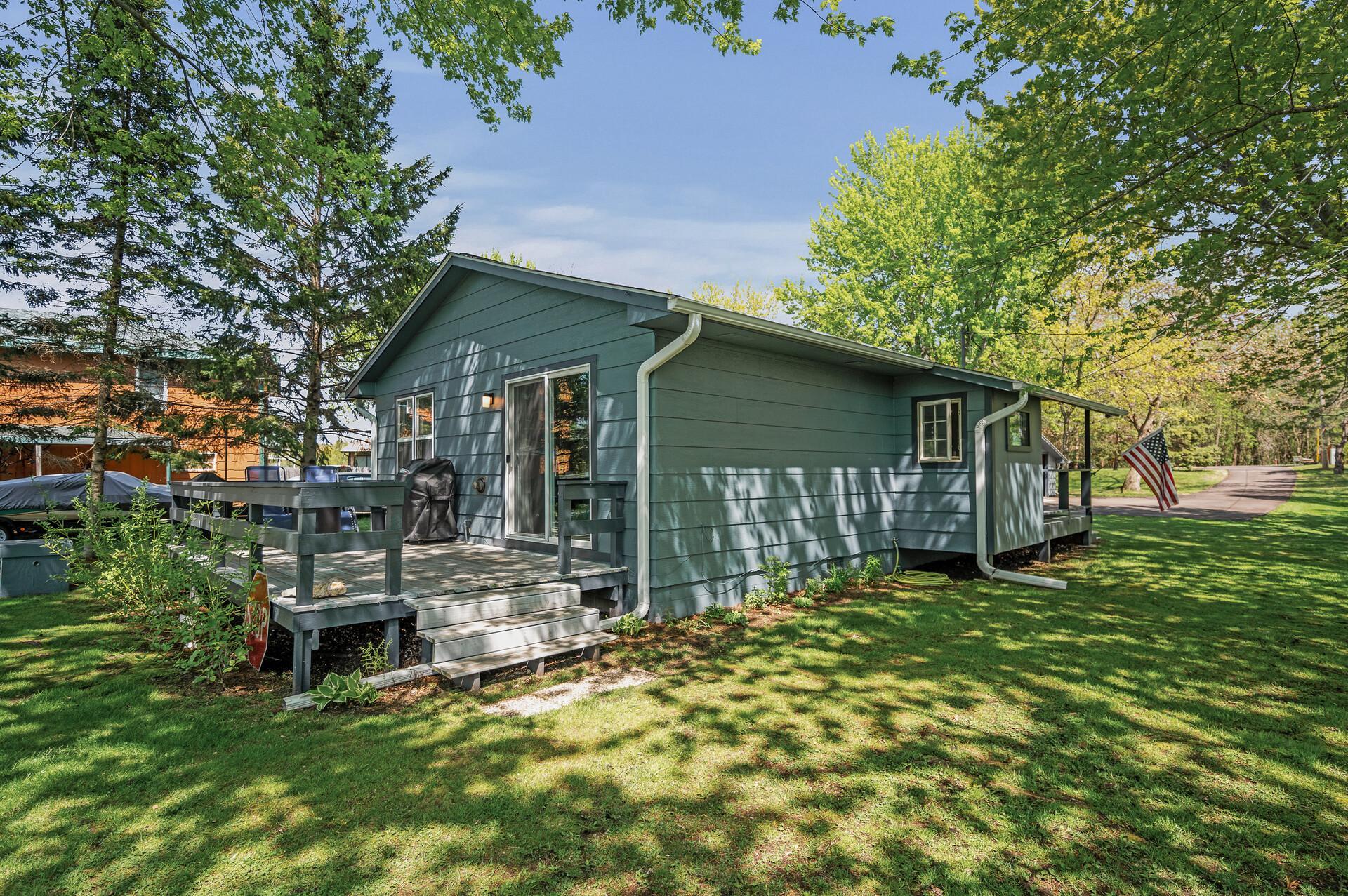 27698 Lakewood Drive NW