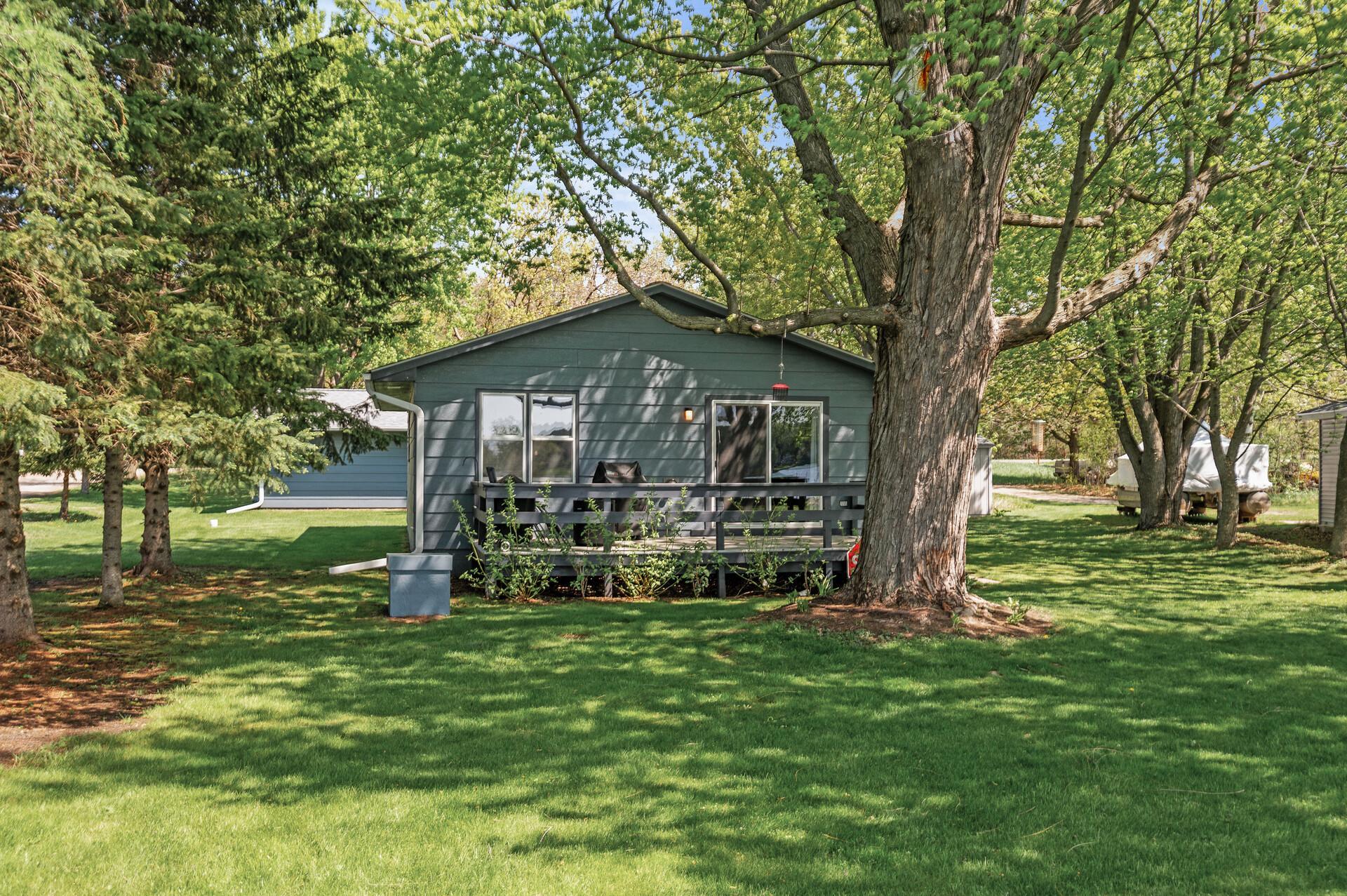 27698 Lakewood Drive NW