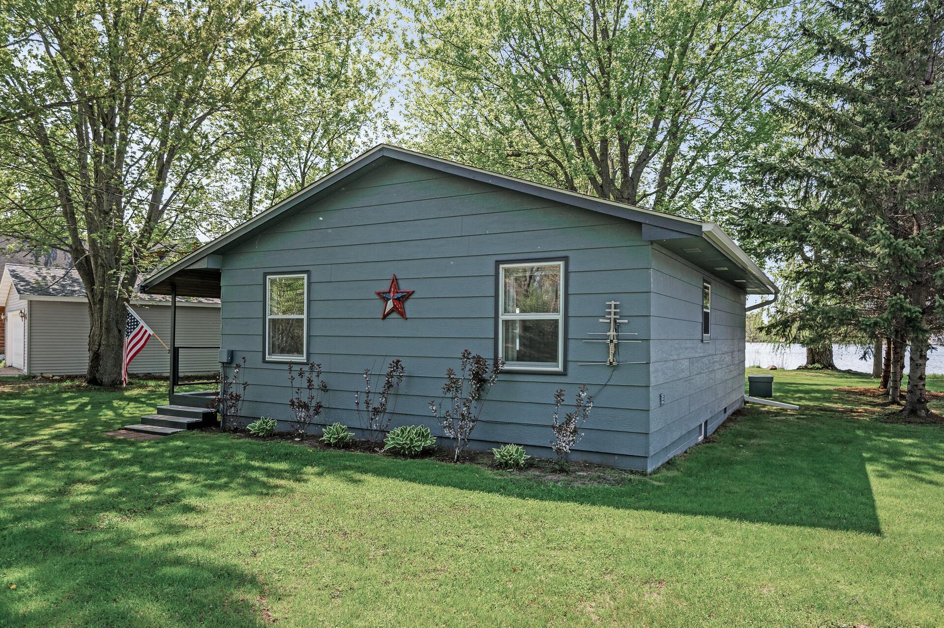 27698 Lakewood Drive NW