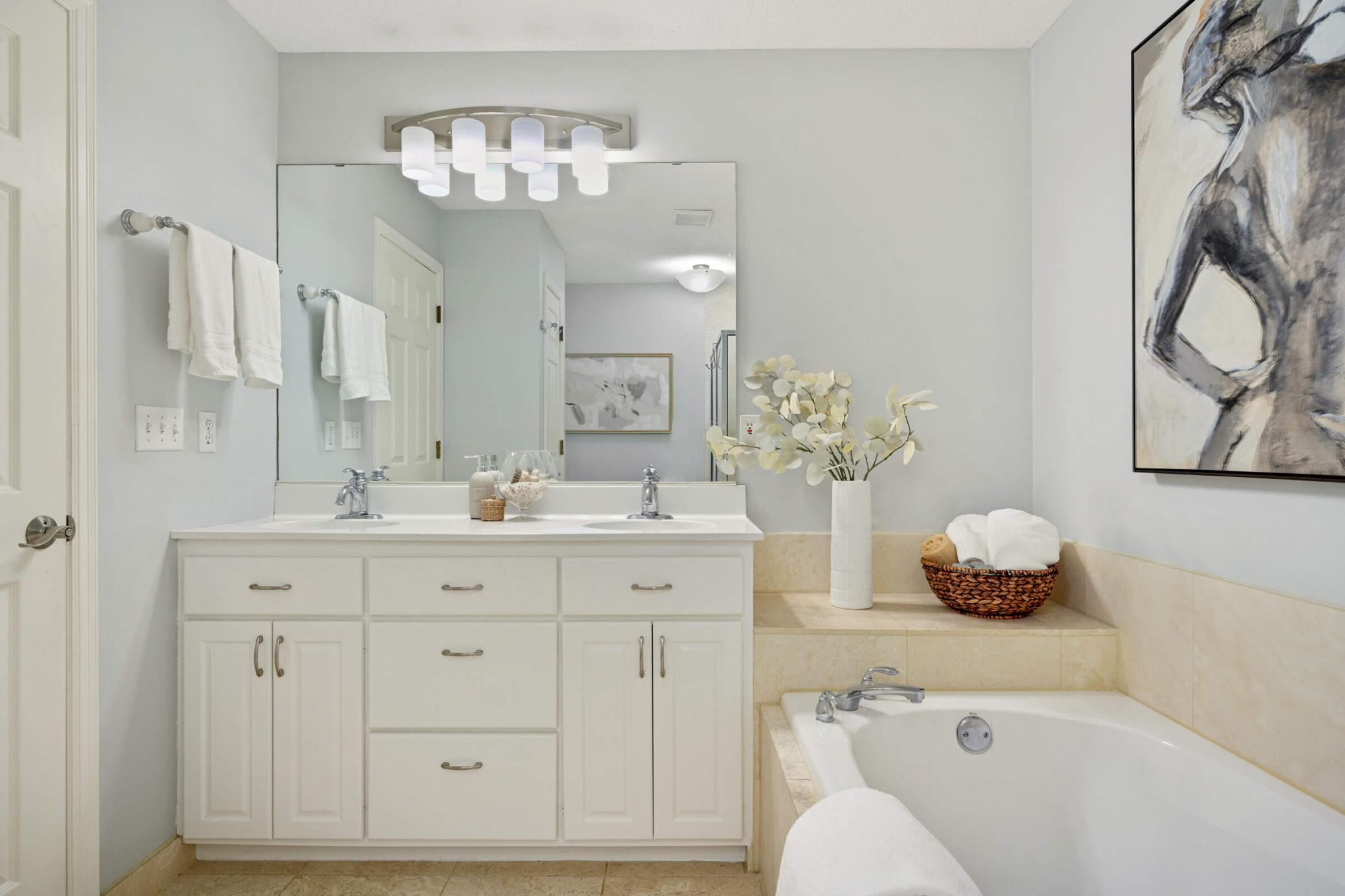 3376 Breconwood Circle