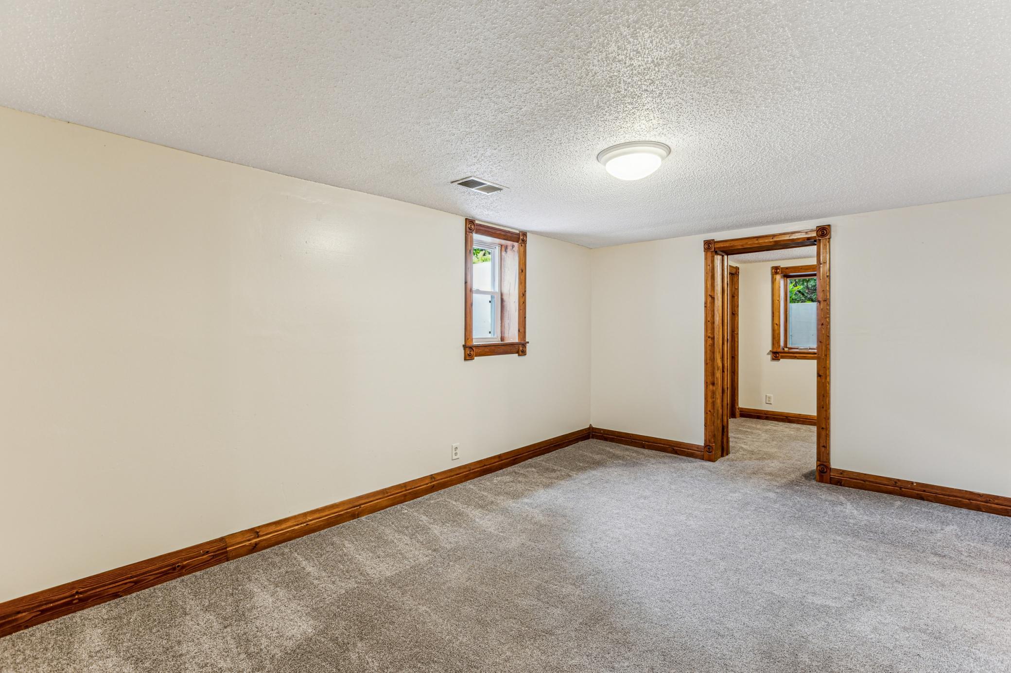 1501 Rice Creek Rd NE