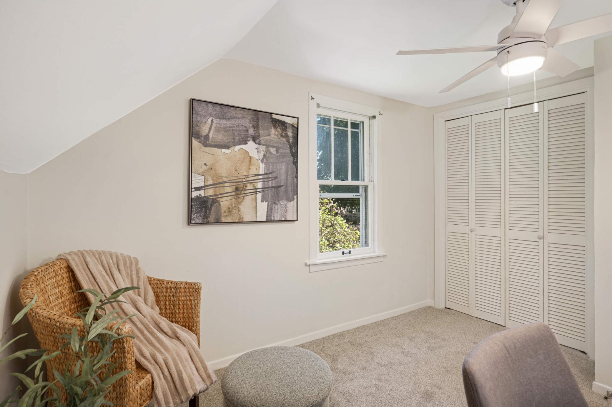 2833 Arthur Street NE