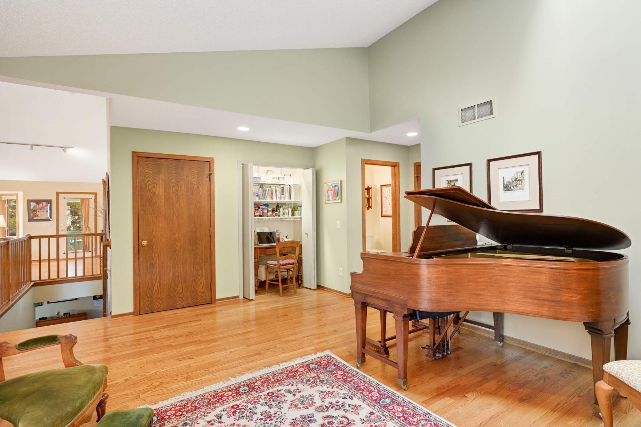 7224 Oak Pointe Curve