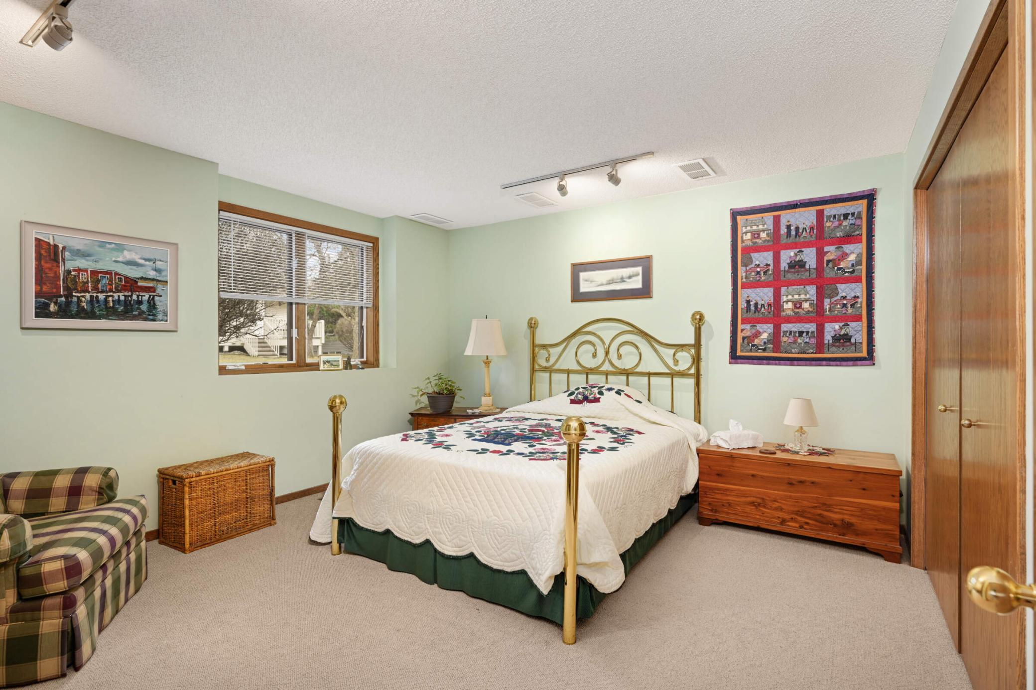 7224 Oak Pointe Curve