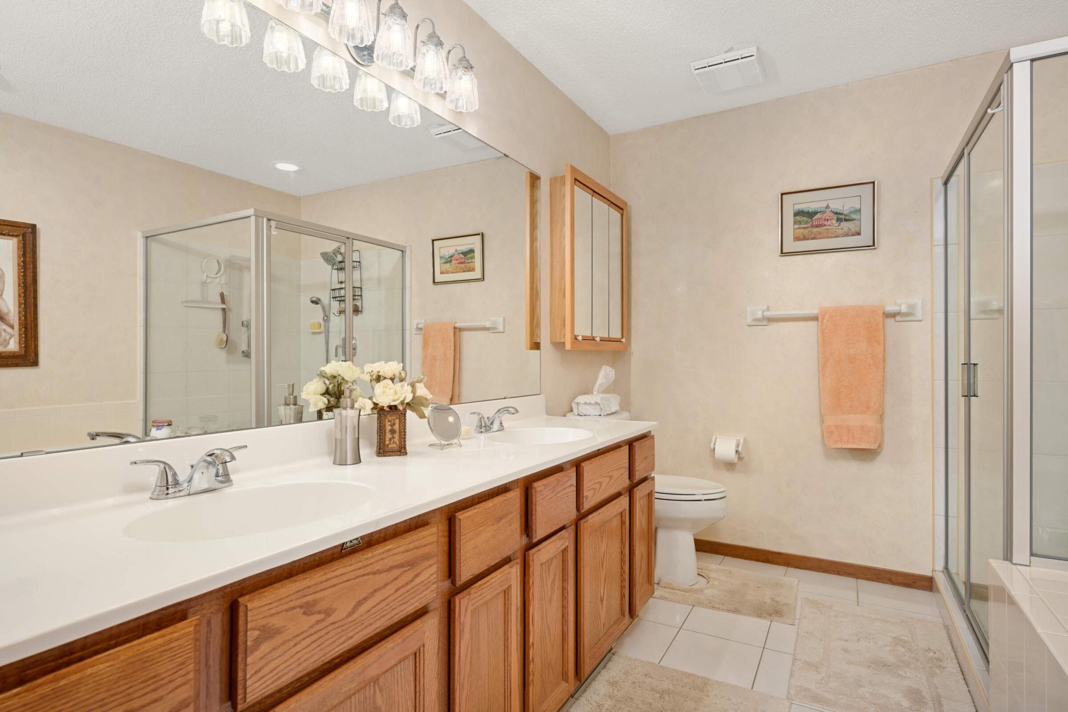 7224 Oak Pointe Curve