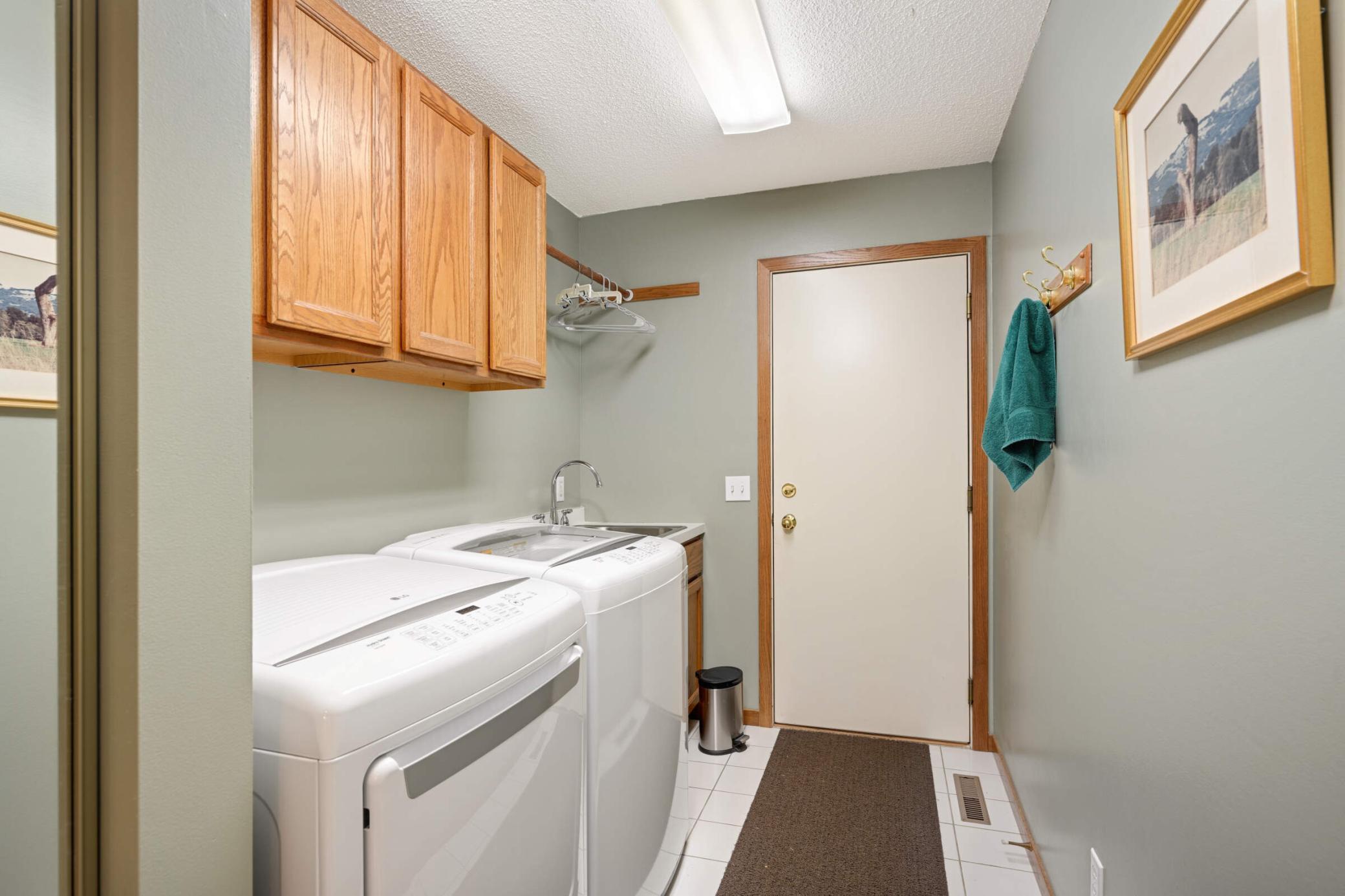 7224 Oak Pointe Curve