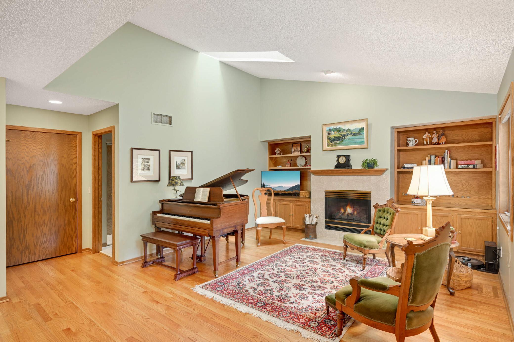 7224 Oak Pointe Curve