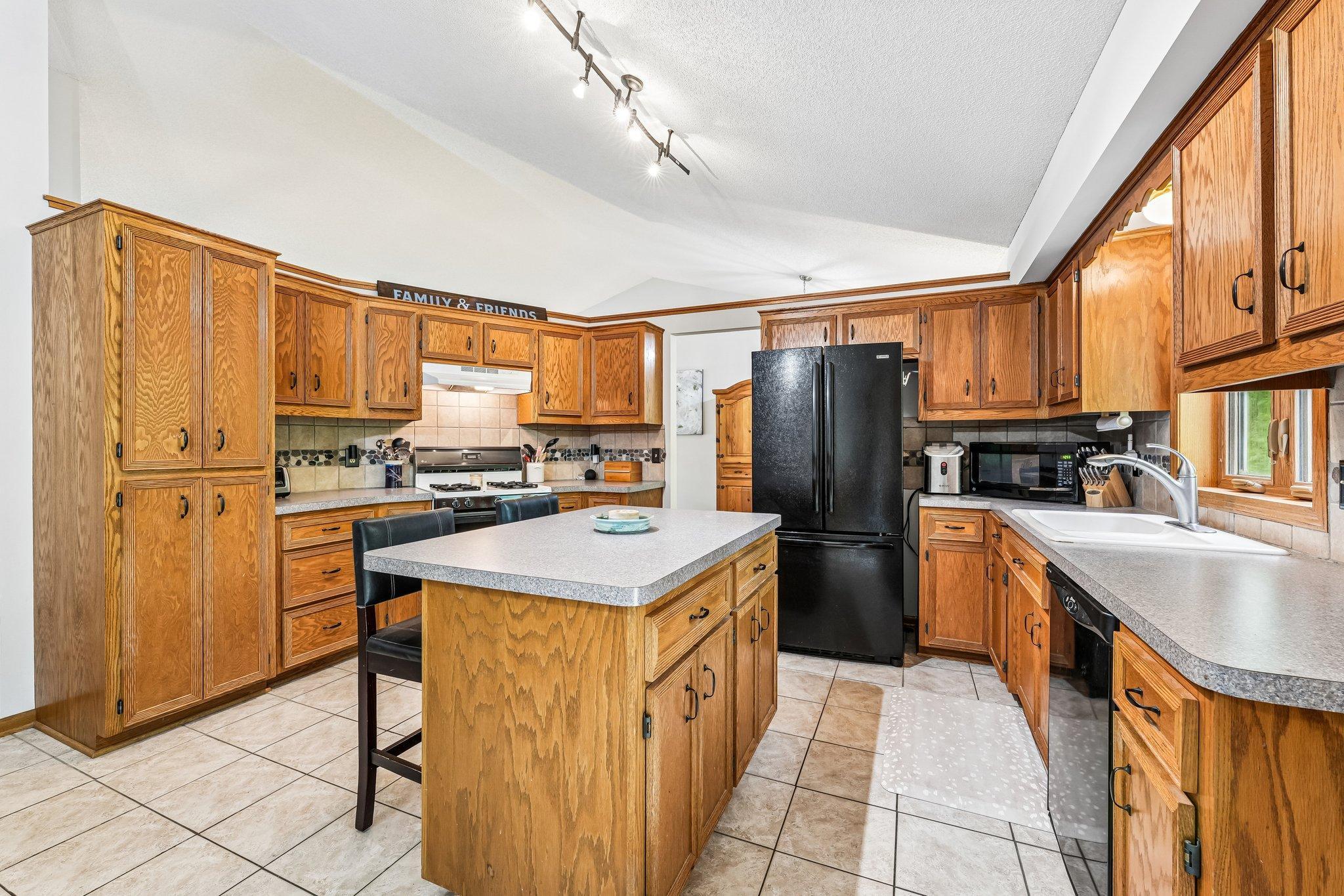 1410 Appaloosa Trail