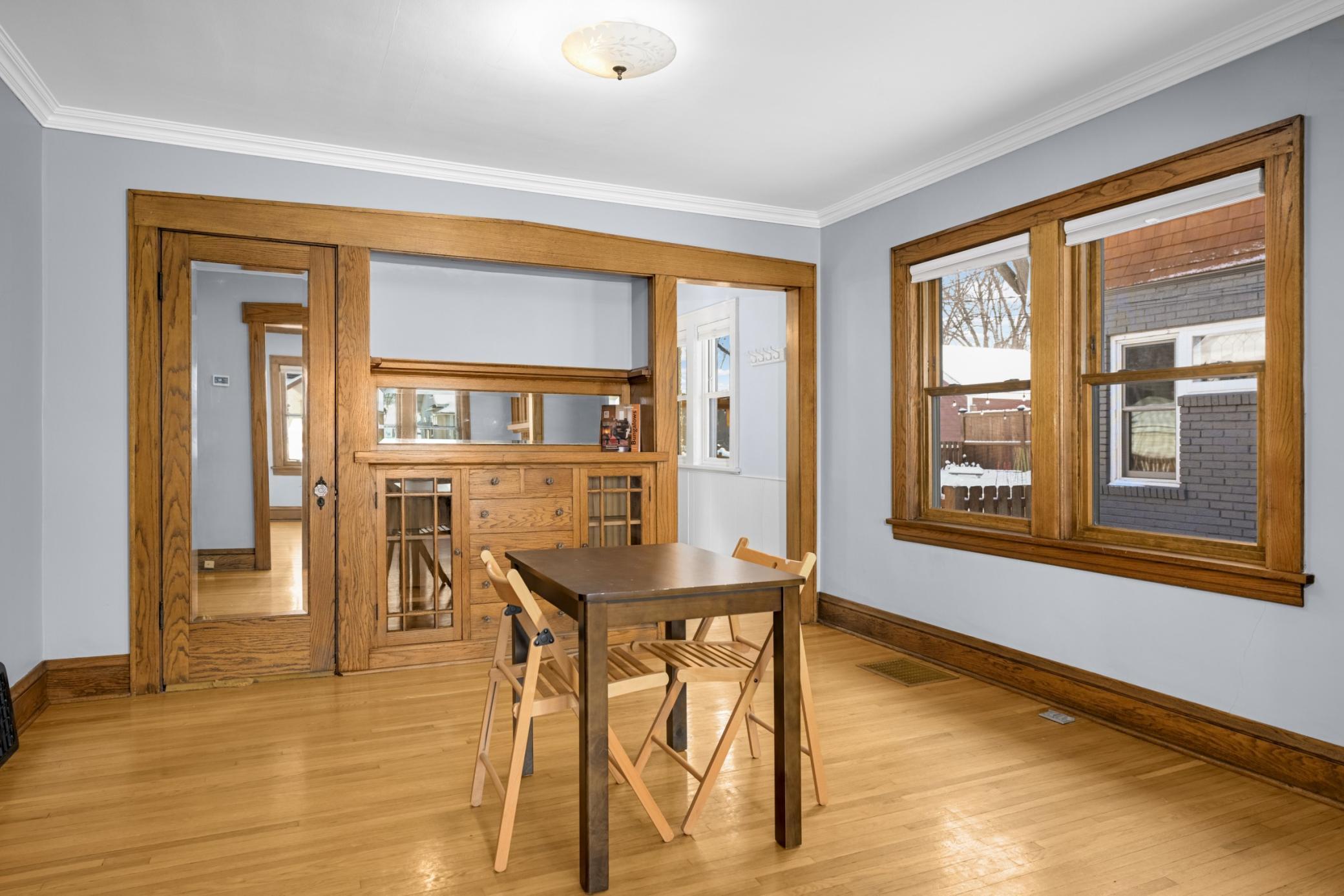 4130 Russell Avenue N