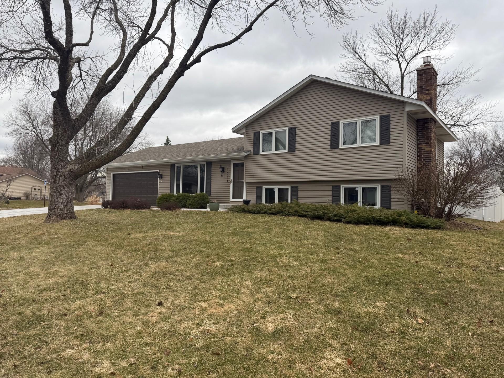 7501 W 100th Street