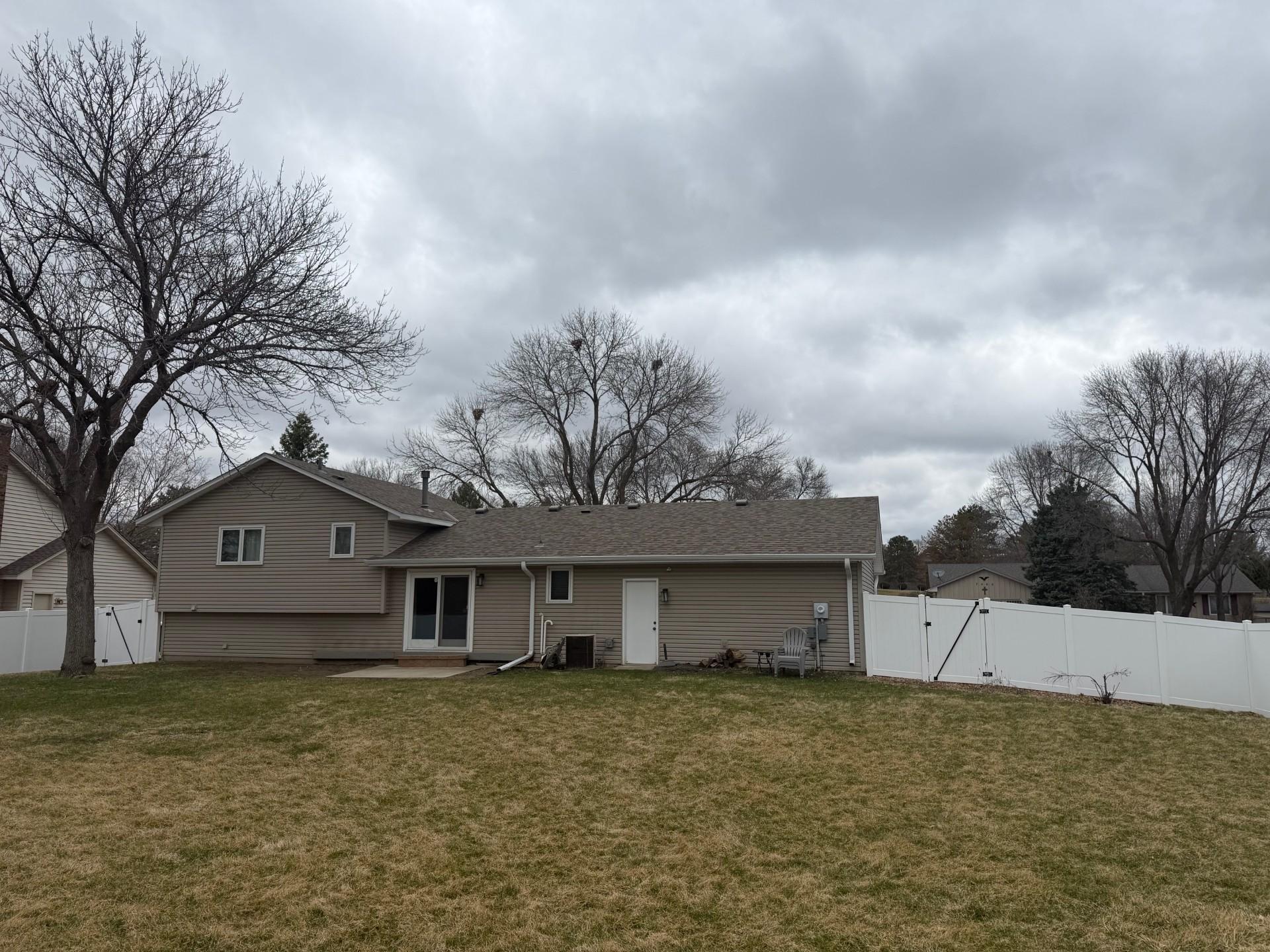 7501 W 100th Street
