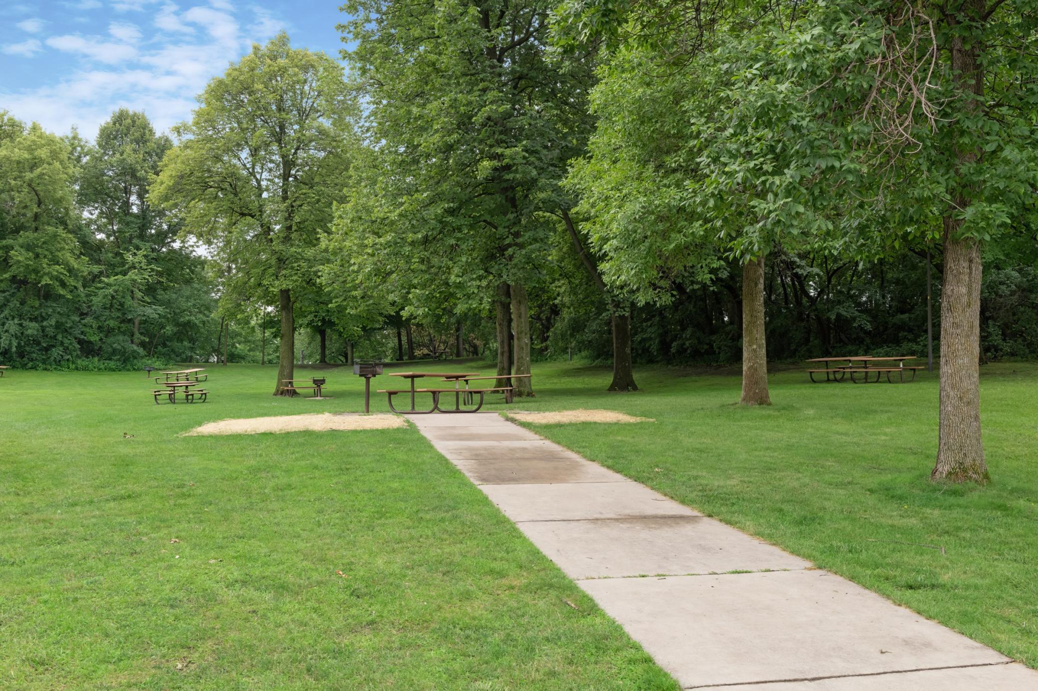 7501 W 100th Street
