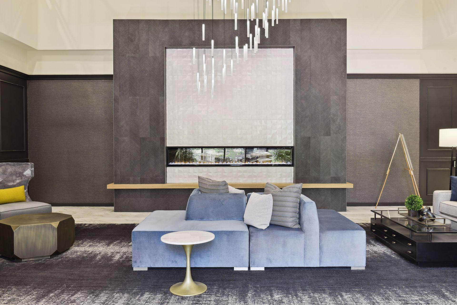 1201 Yale Place Unit: 608