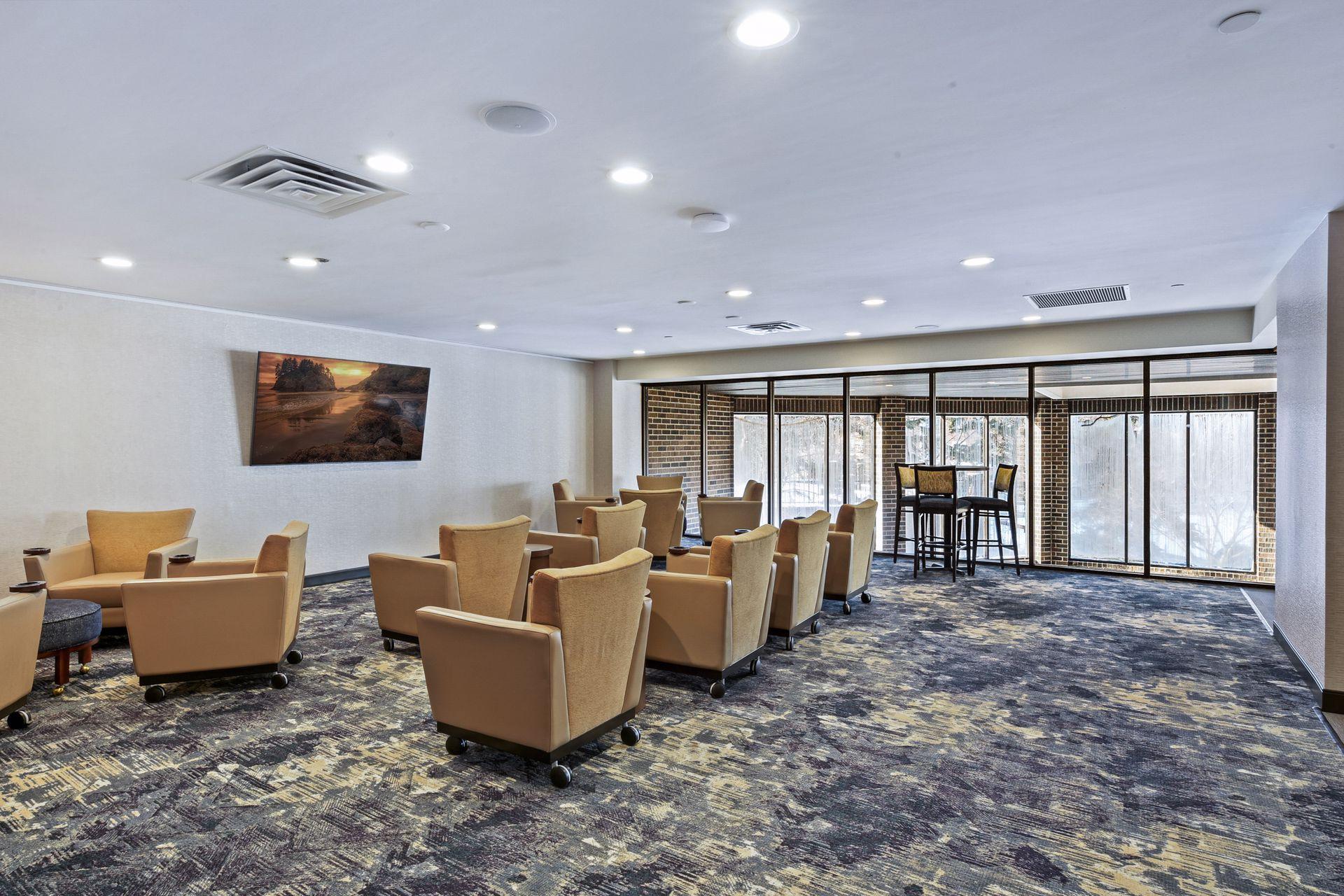 1201 Yale Place Unit: 608