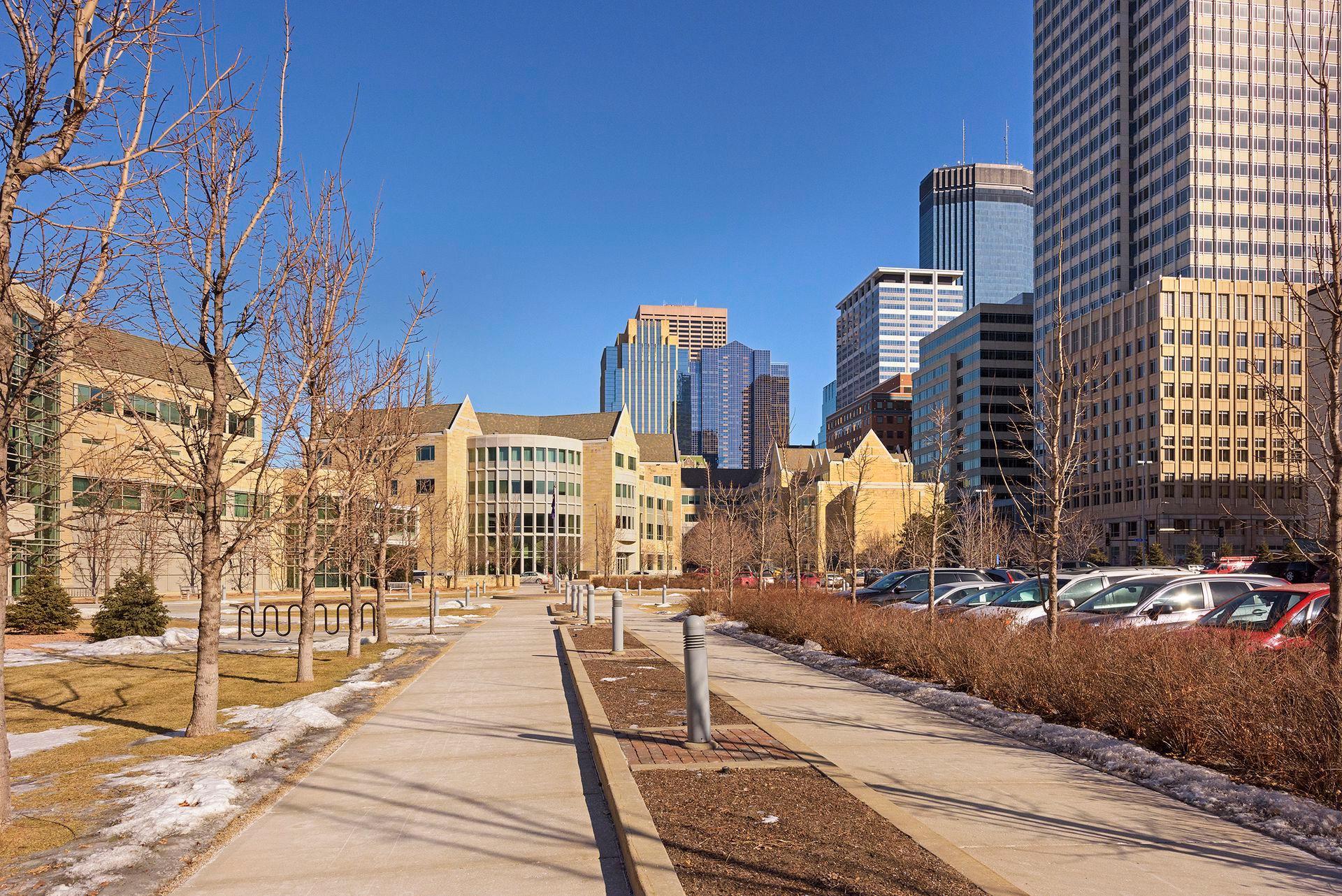 1201 Yale Place Unit: 608