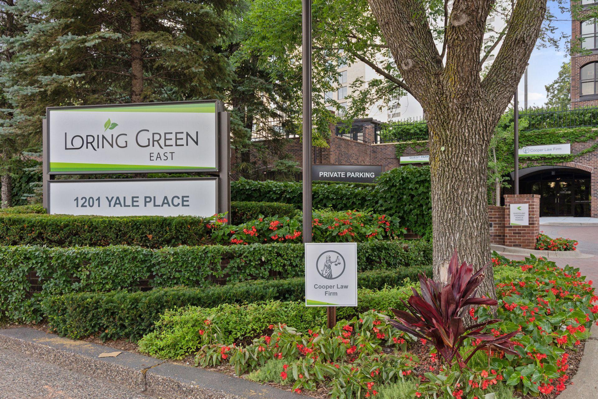 1201 Yale Place Unit: 608