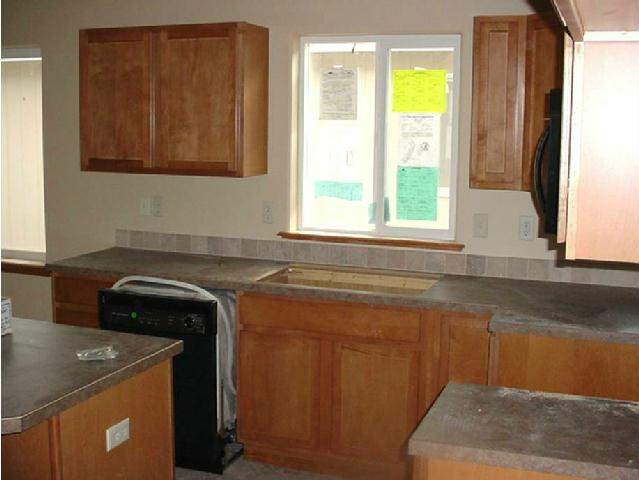 2011 S Neel St