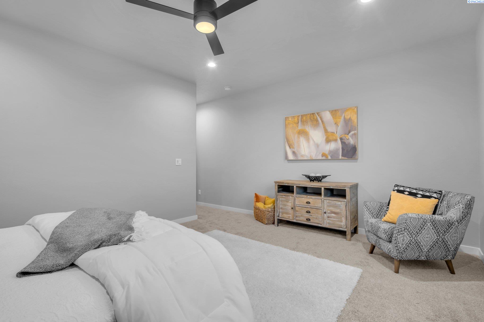 8613 Dusty Maiden Dr