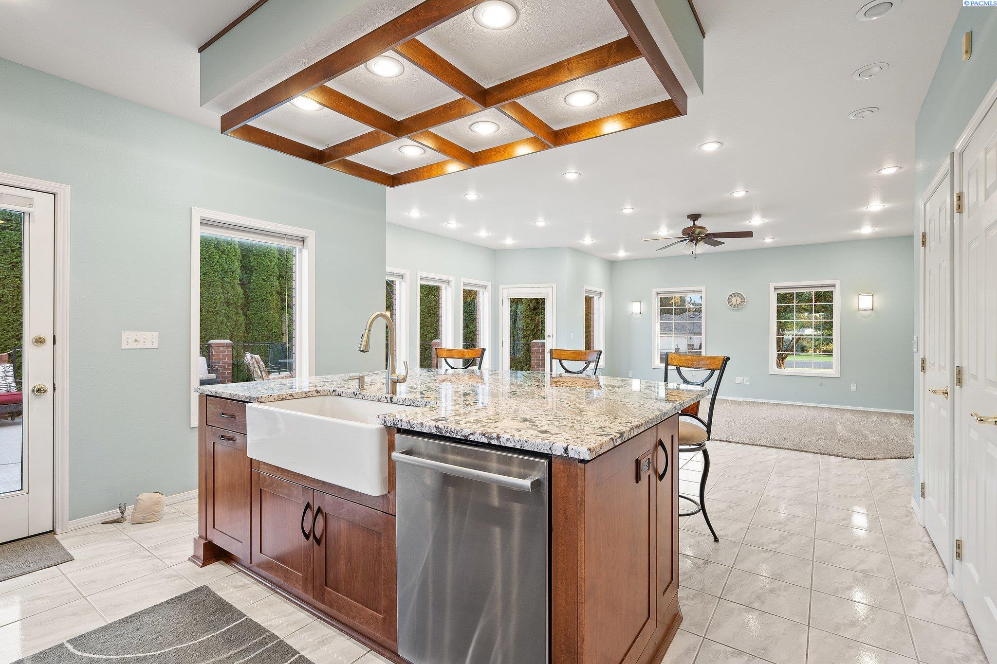 9401 W Richardson Rd