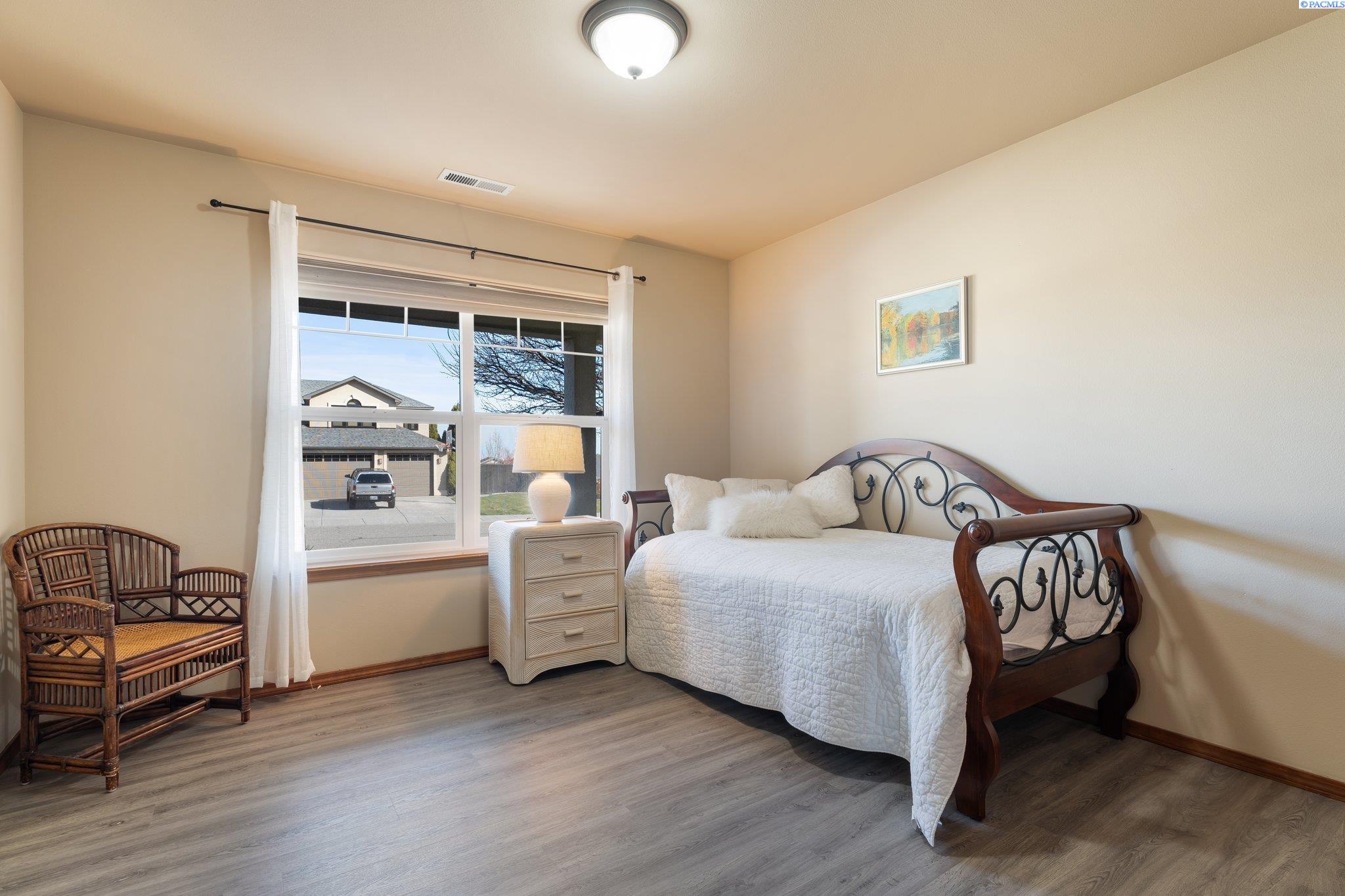 497 Aimee Dr