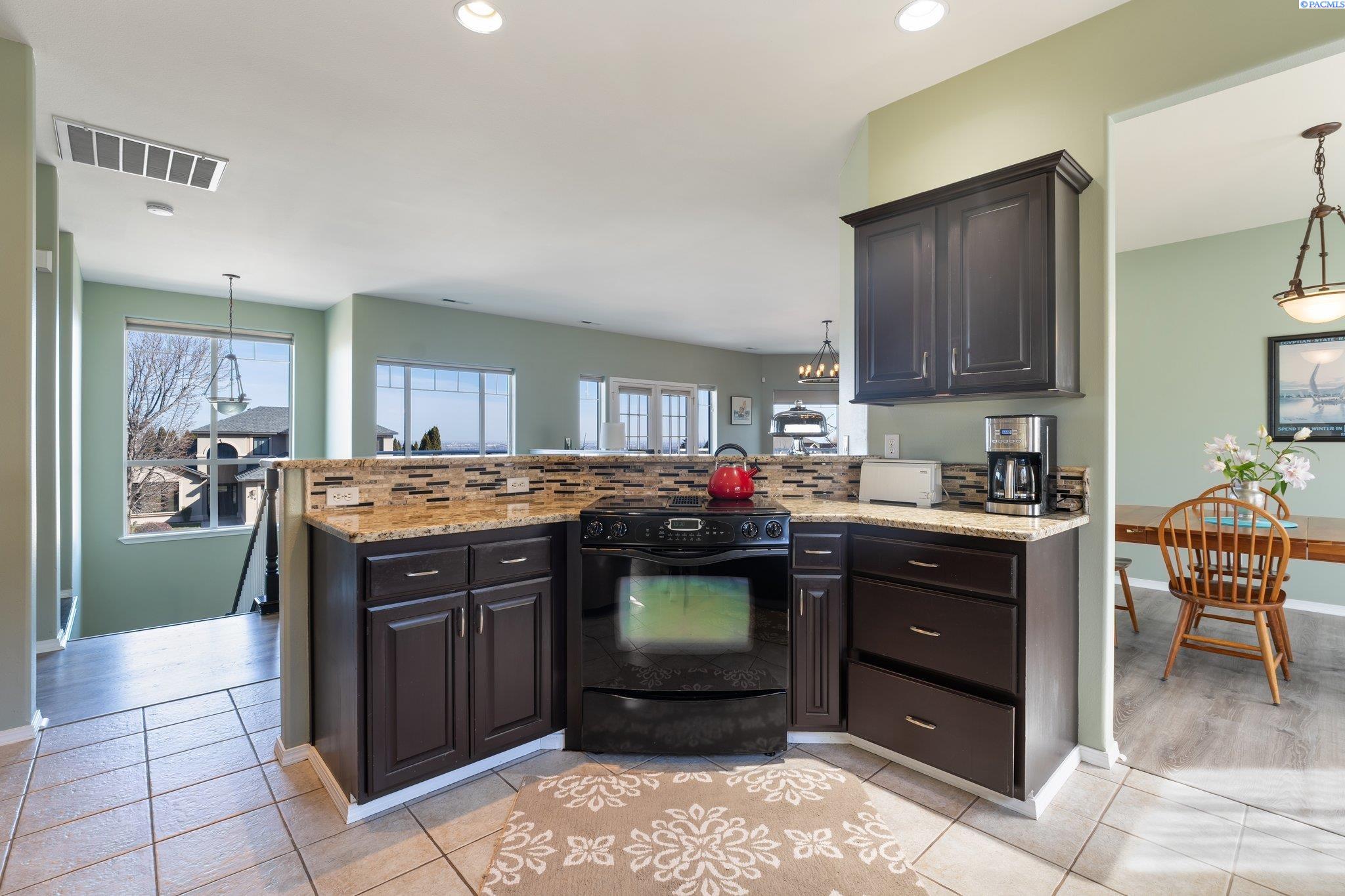 497 Aimee Dr