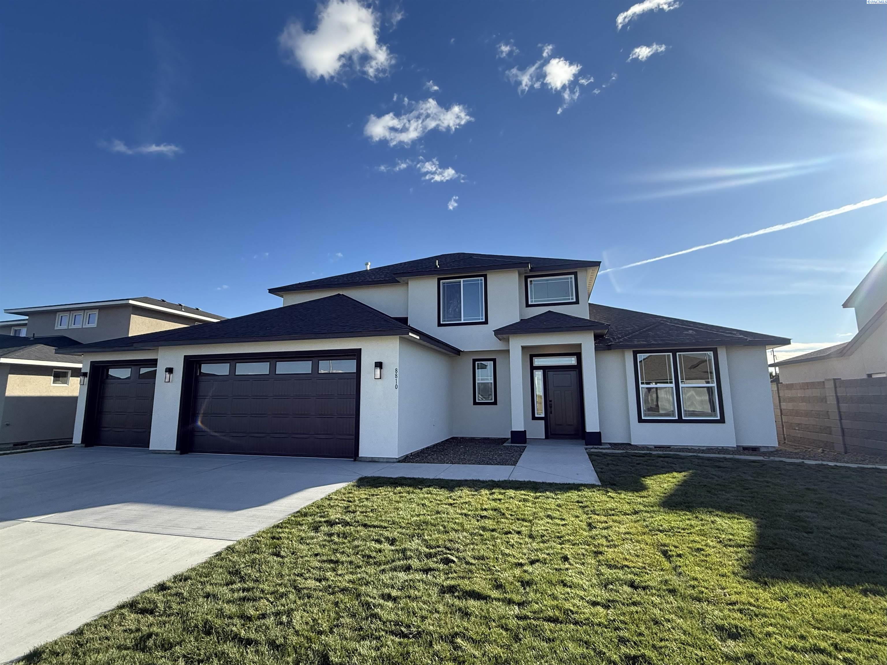 8810 Ashen Dr