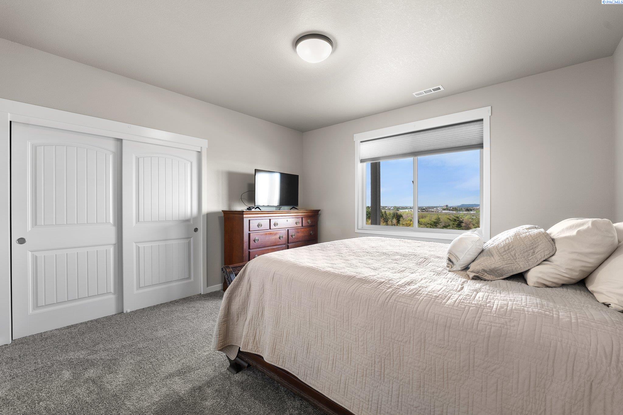 396 Columbia Park Trl