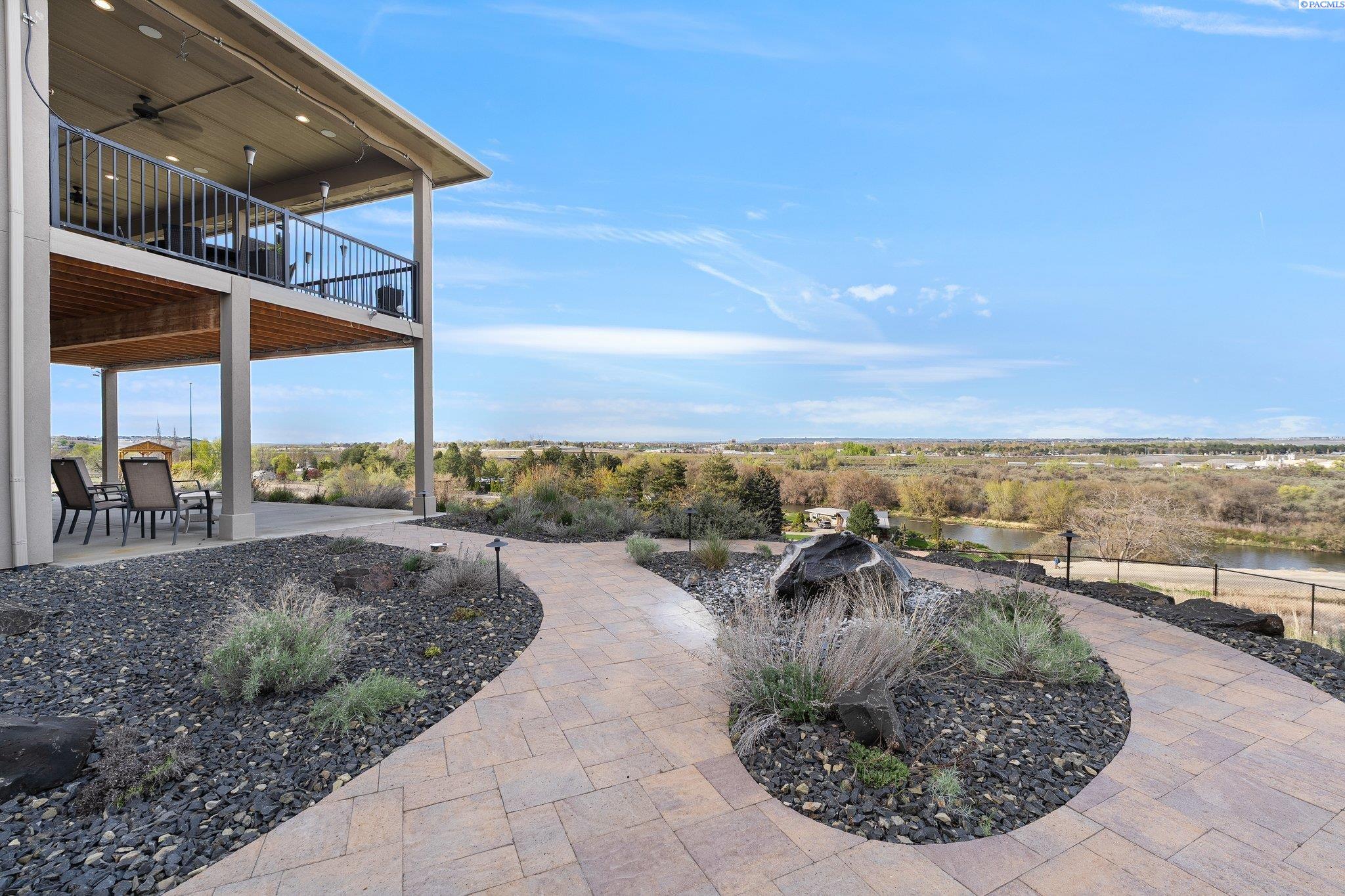 396 Columbia Park Trl