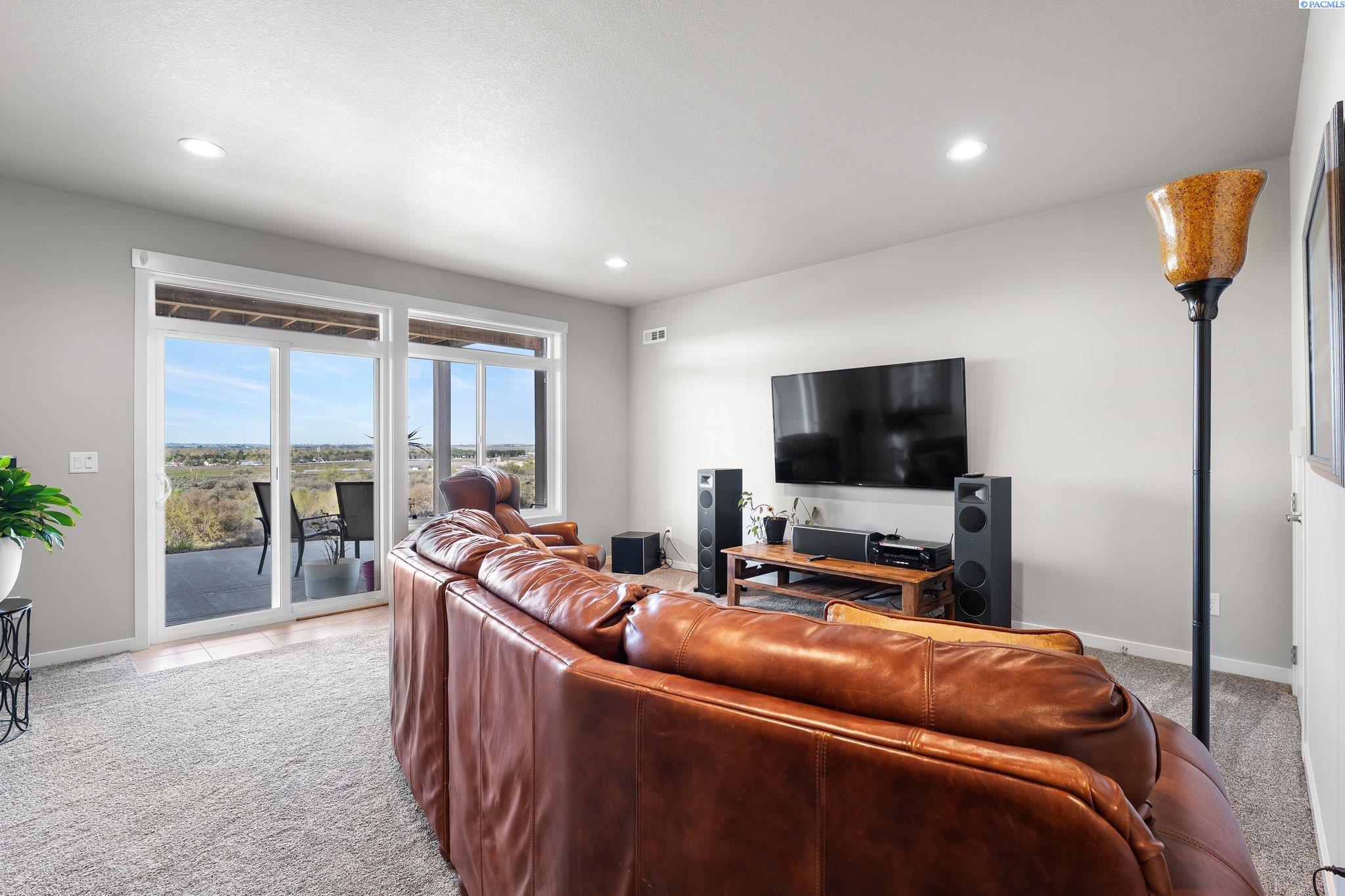 396 Columbia Park Trl