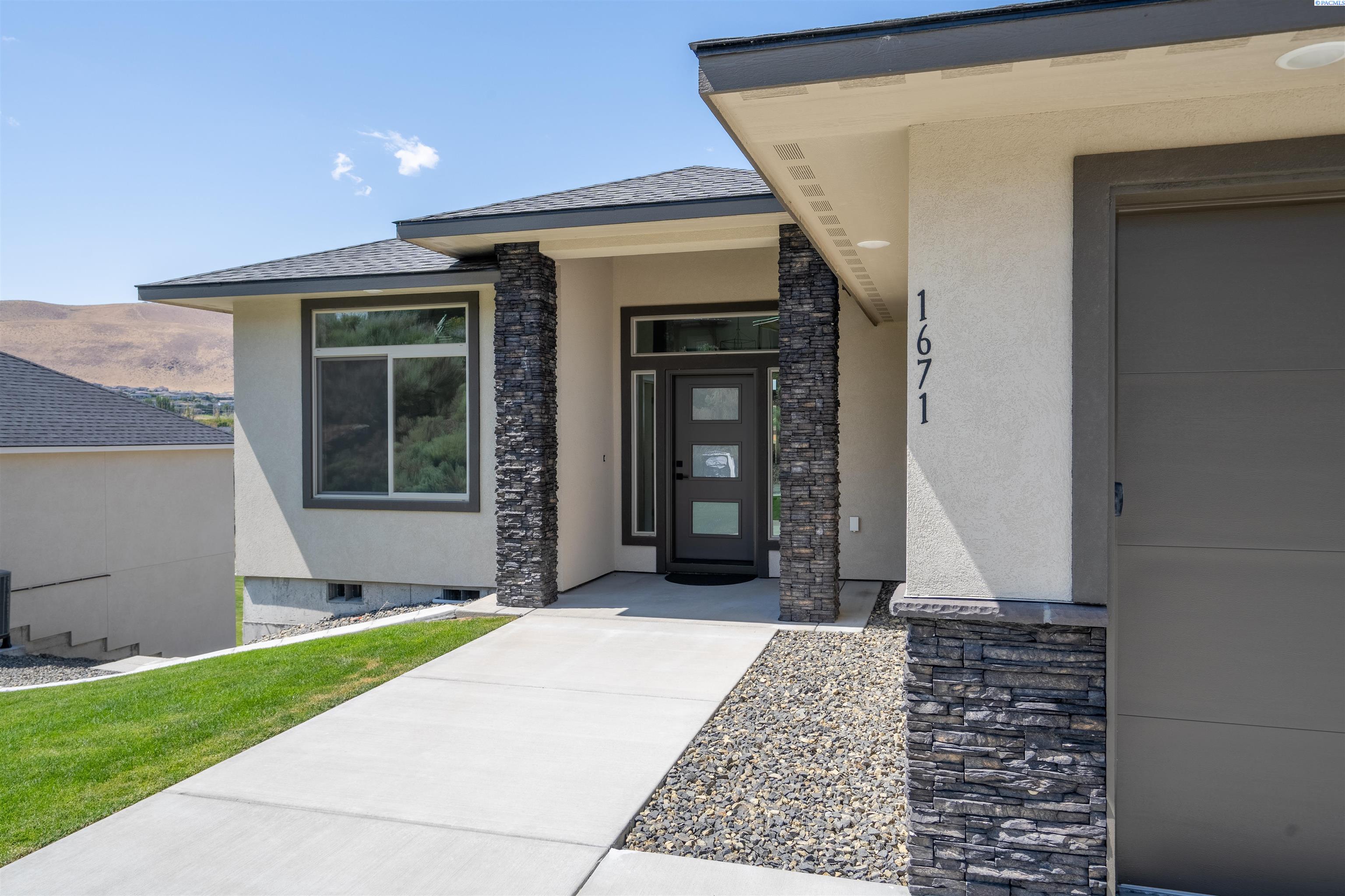 1671 Jericho Road