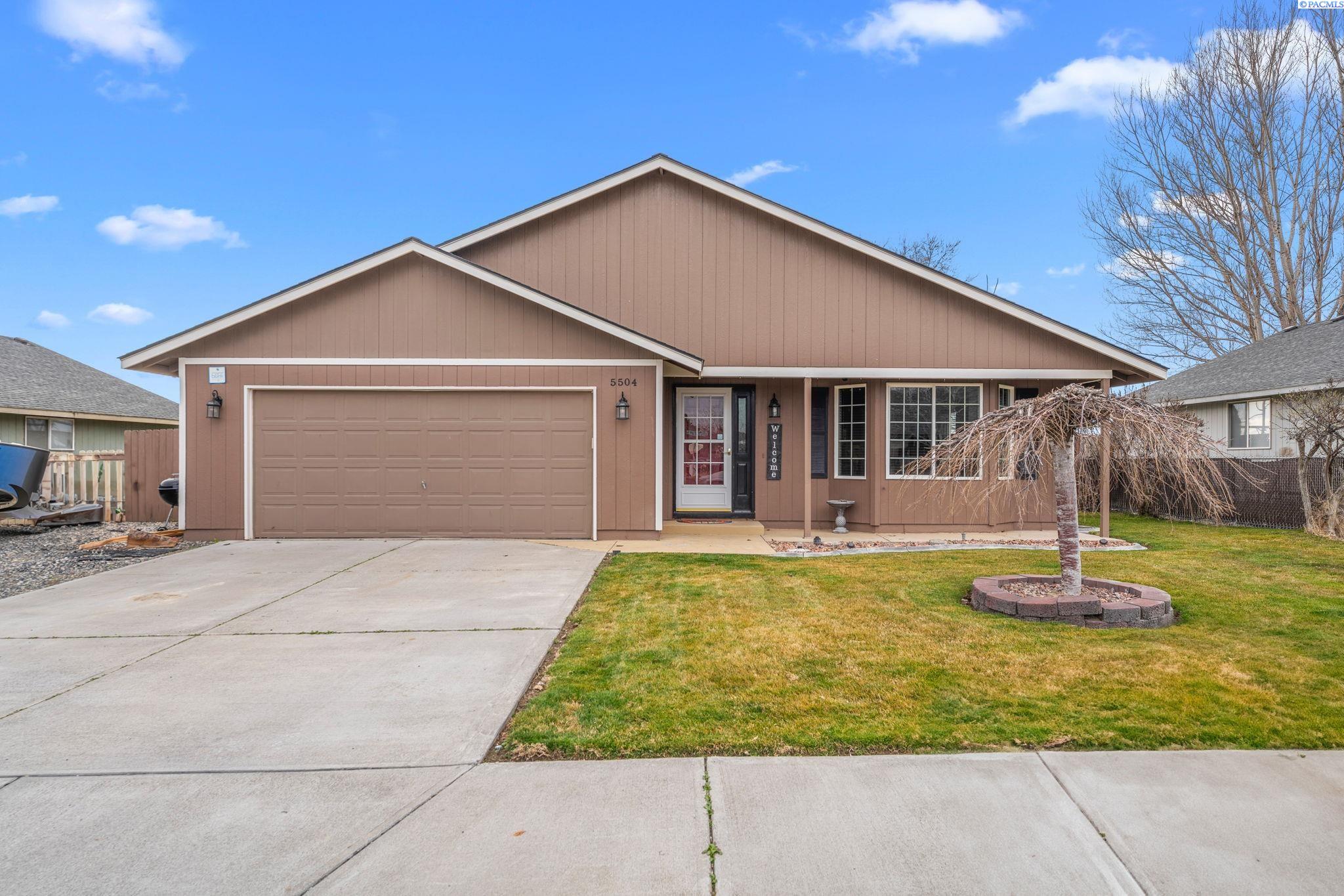 5504 Koufax Ln