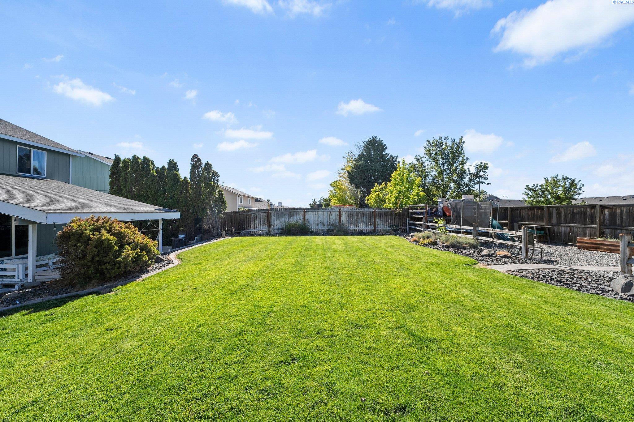 6419 Robinson Drive