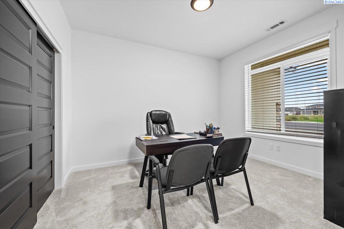 8813 Dusty Maiden Dr