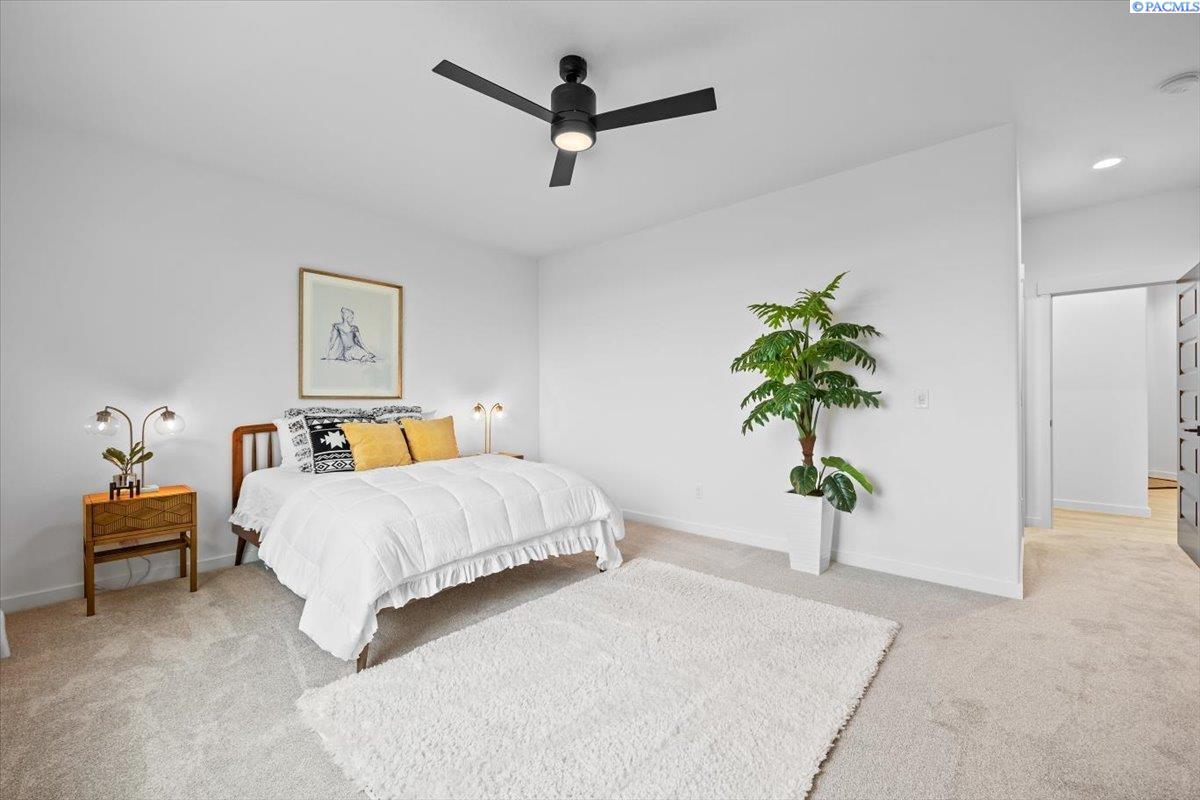 8813 Dusty Maiden Dr