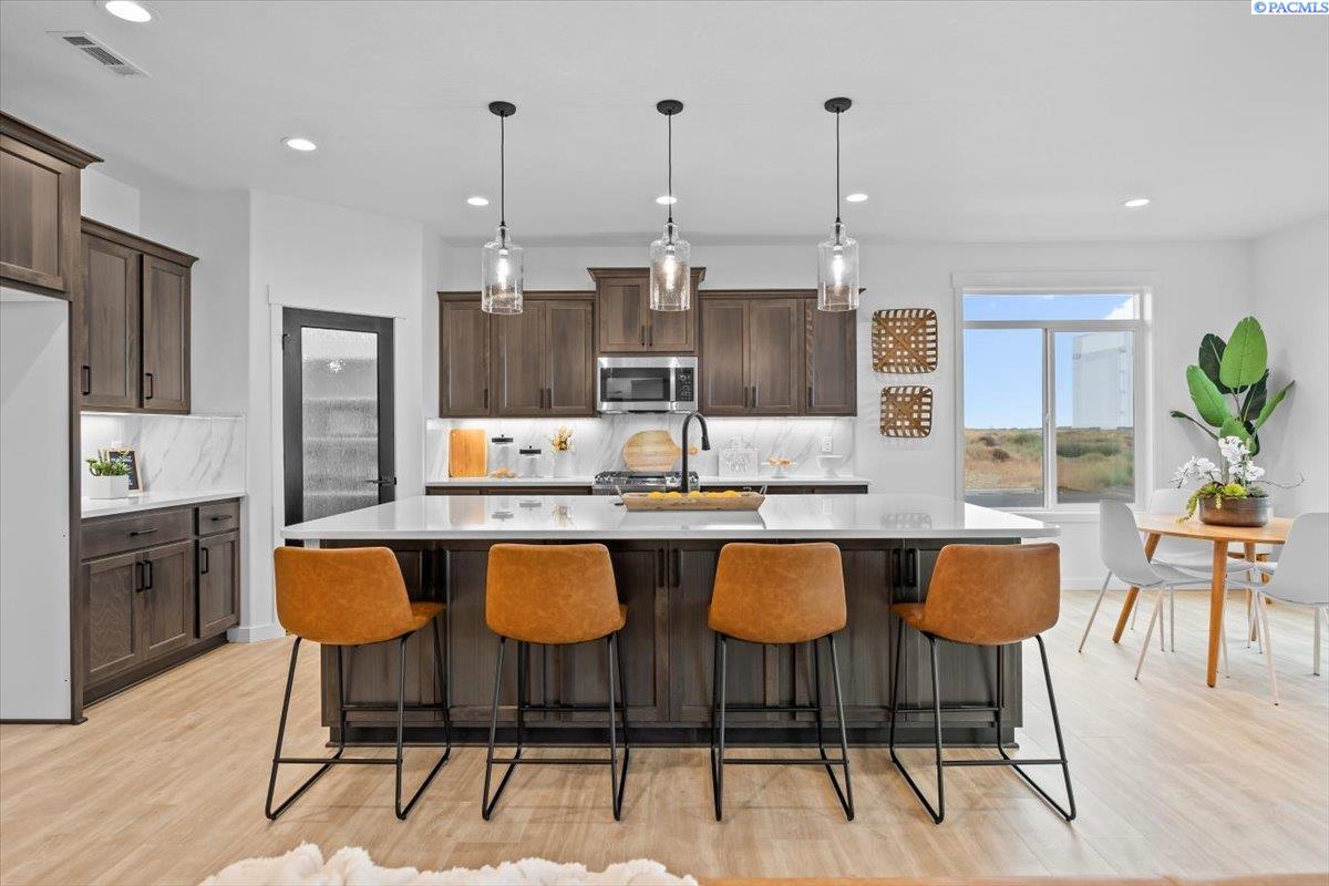 8813 Dusty Maiden Dr