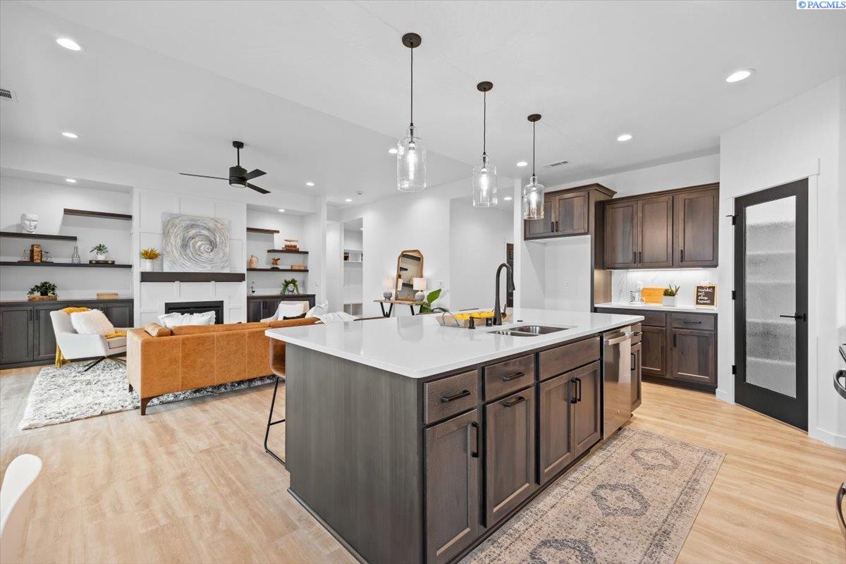 8813 Dusty Maiden Dr