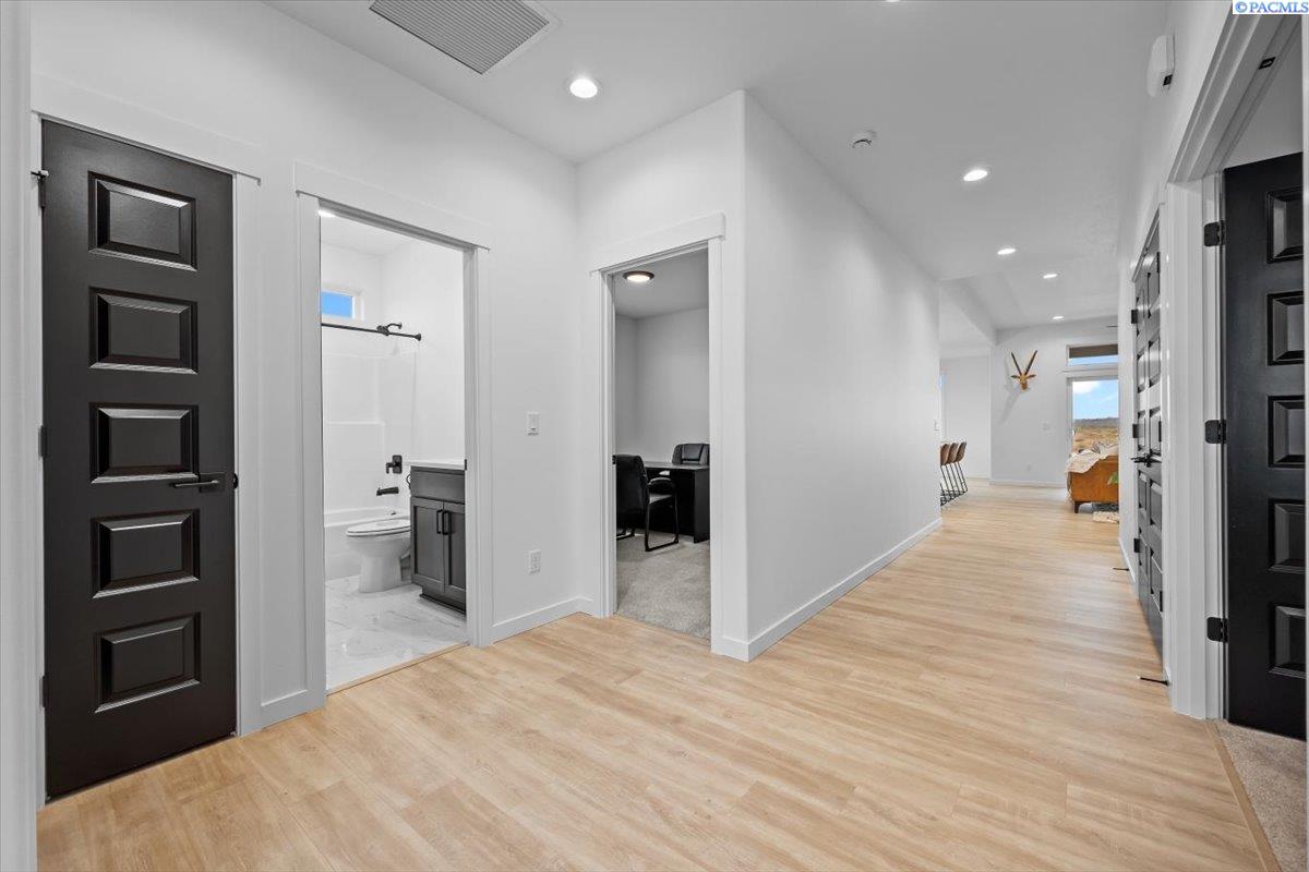 8813 Dusty Maiden Dr