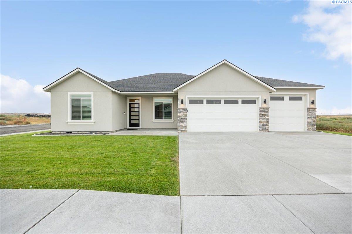 8813 Dusty Maiden Dr