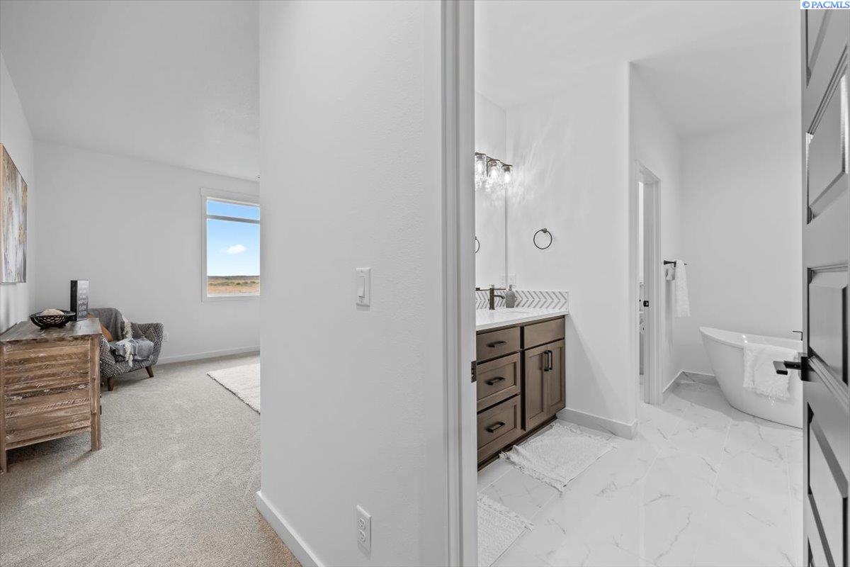 8813 Dusty Maiden Dr