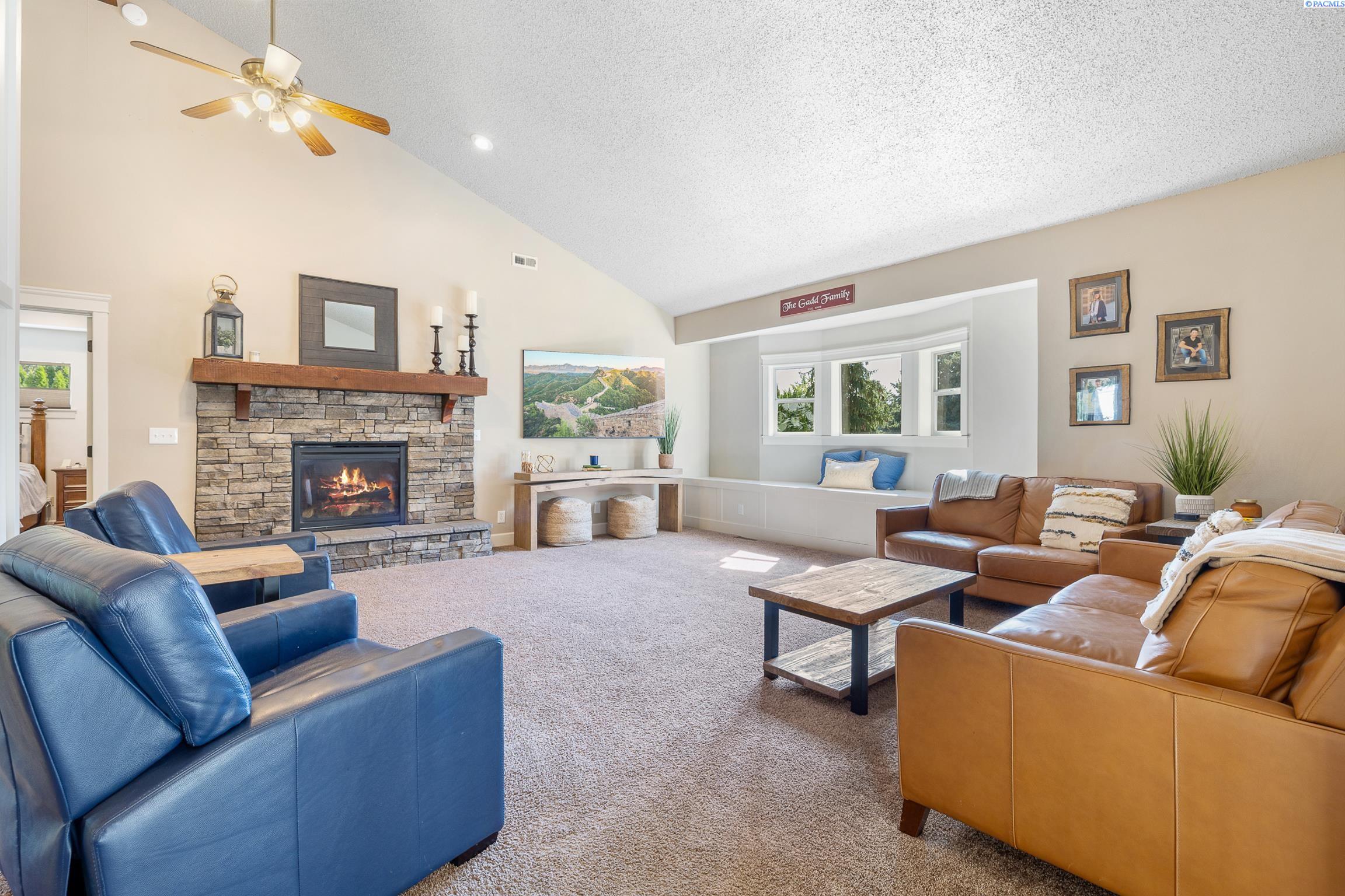 9021 Sunset Trail